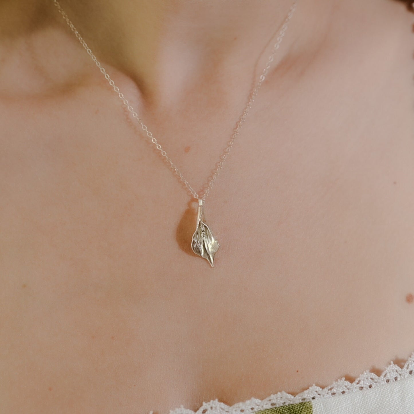 Calla Lily Necklace
