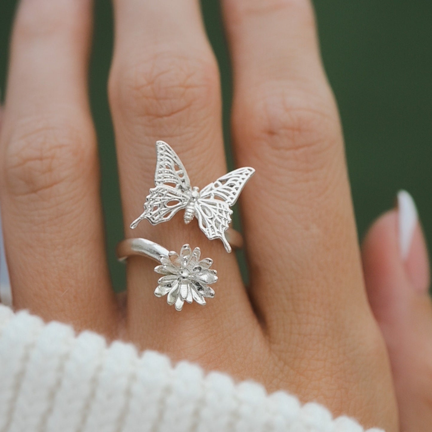 Butterfly and Daisy Flower Ring