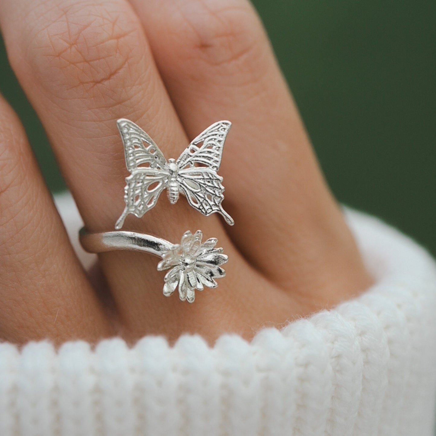Butterfly and Daisy Flower Ring
