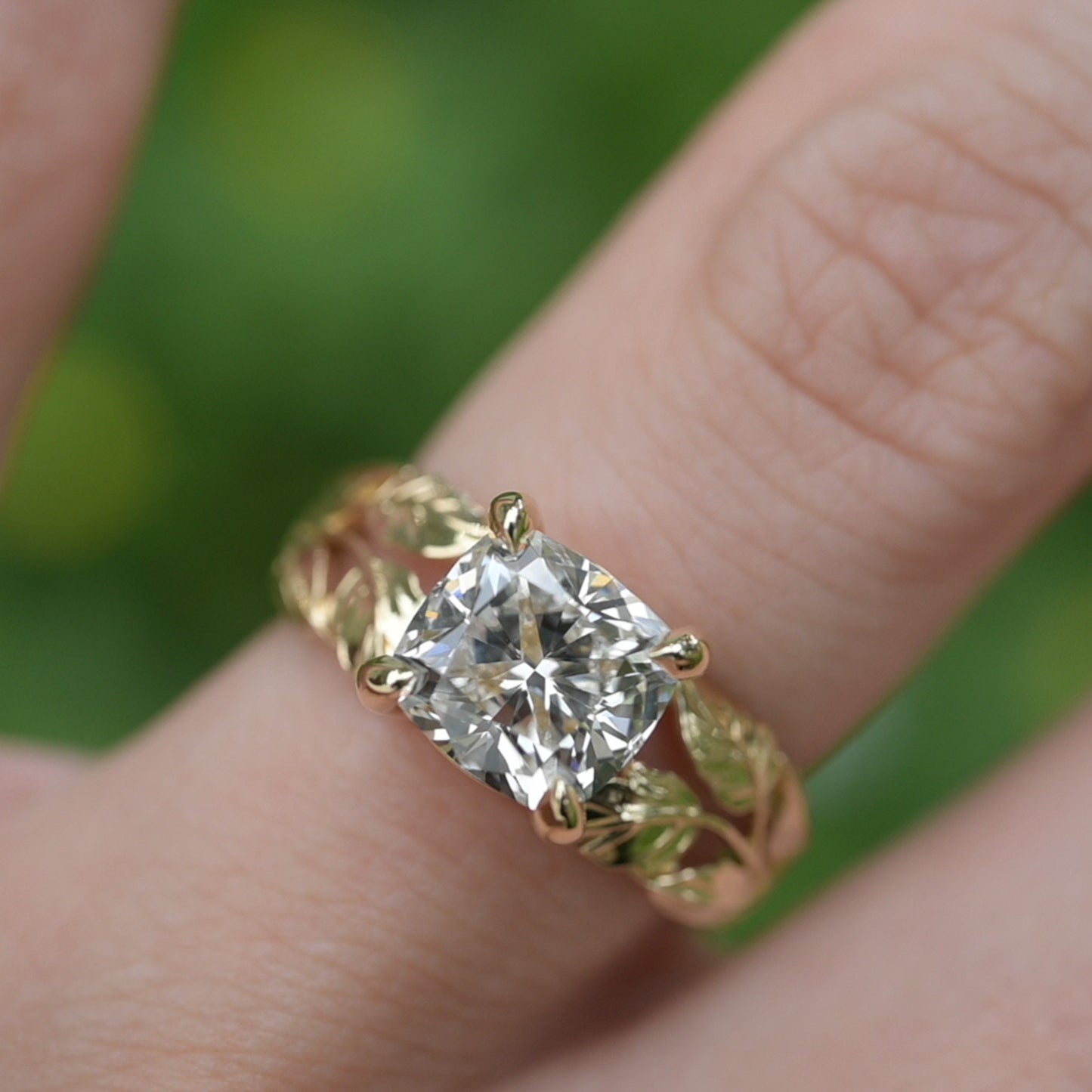 Cushion Cut Diamond Nature Inspired Engagement Band with Ornate Leaves. 2ct Diamond,IGI lg500166967 7.43x 6.9 x 4.86mm VS1 H, Size 4.75