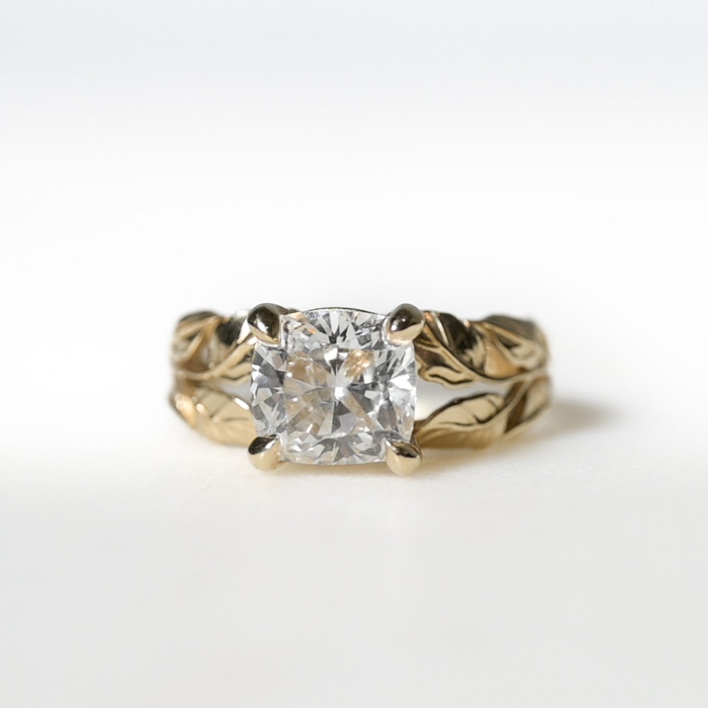 Cushion Cut Diamond Nature Inspired Engagement Band with Ornate Leaves. 2ct Diamond,IGI lg500166967 7.43x 6.9 x 4.86mm VS1 H, Size 4.75