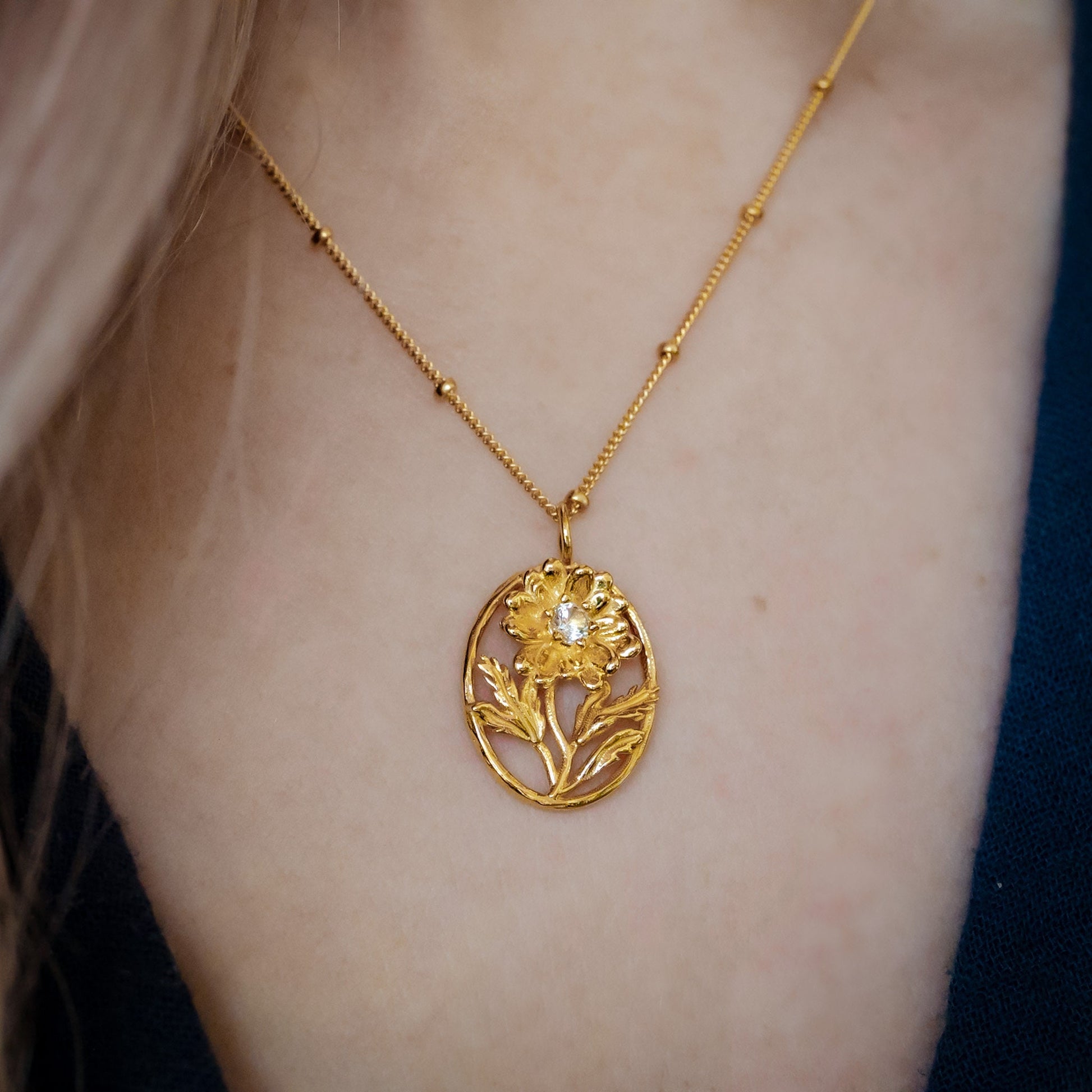 Daisy Flower Necklace