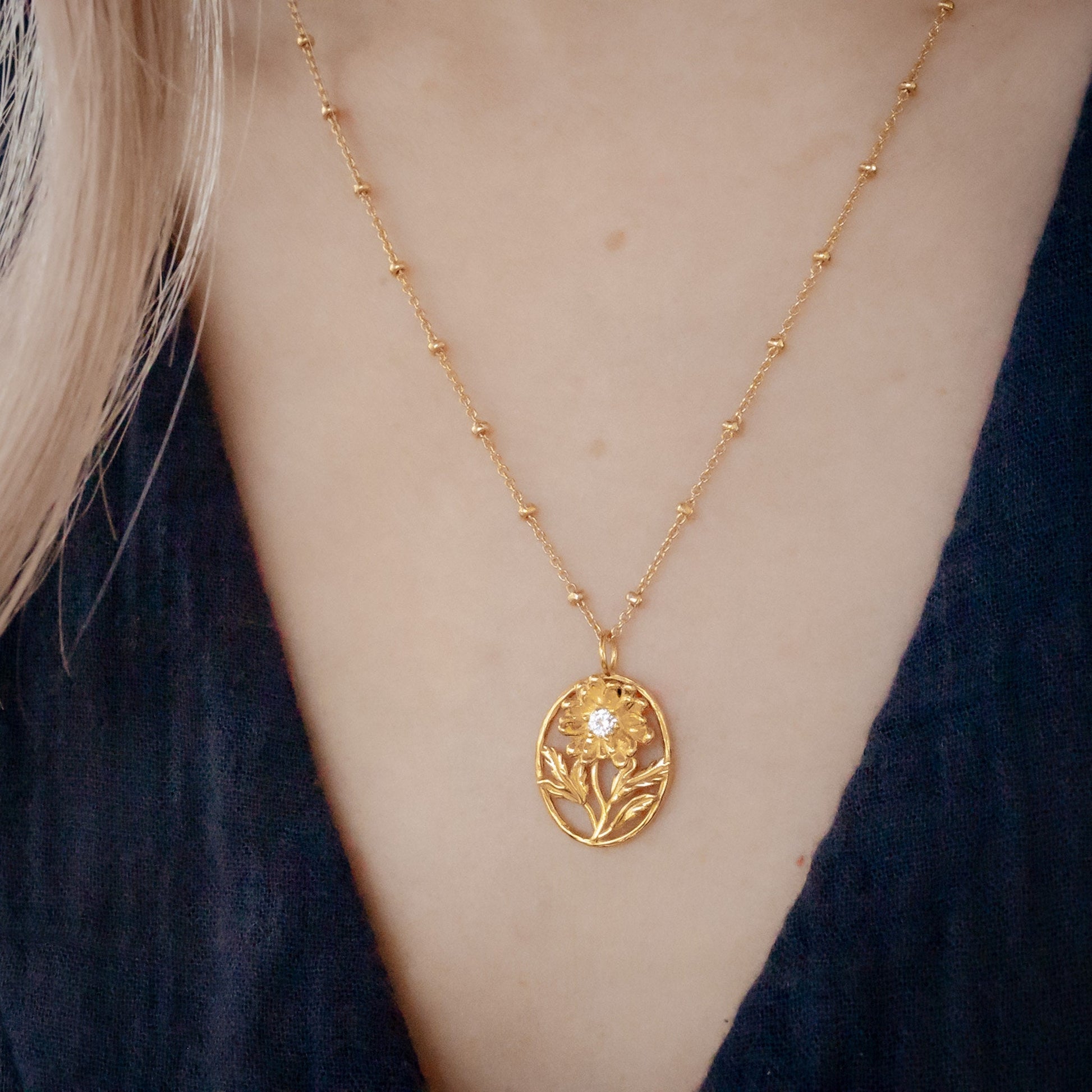 Daisy Flower Necklace