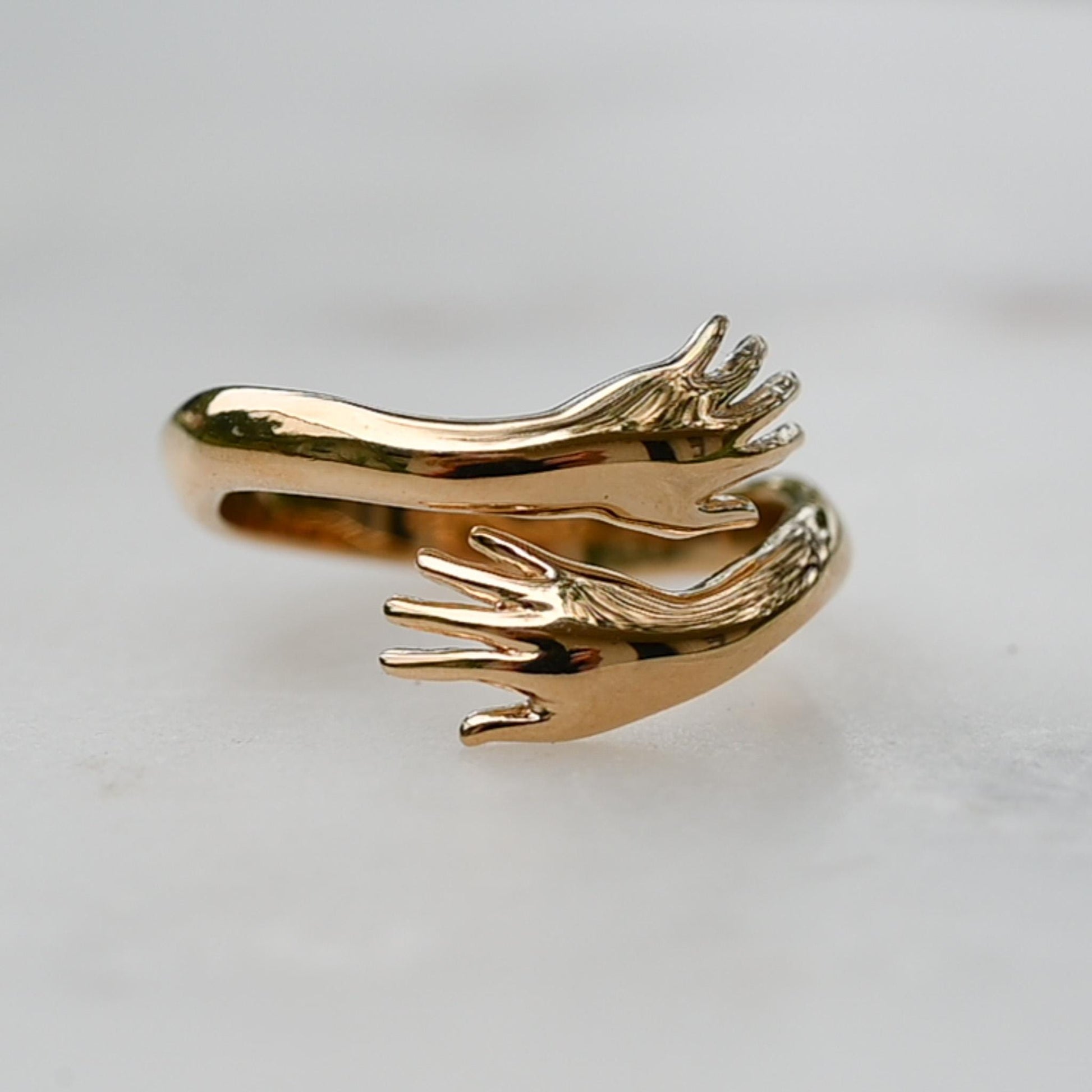 Hug Ring