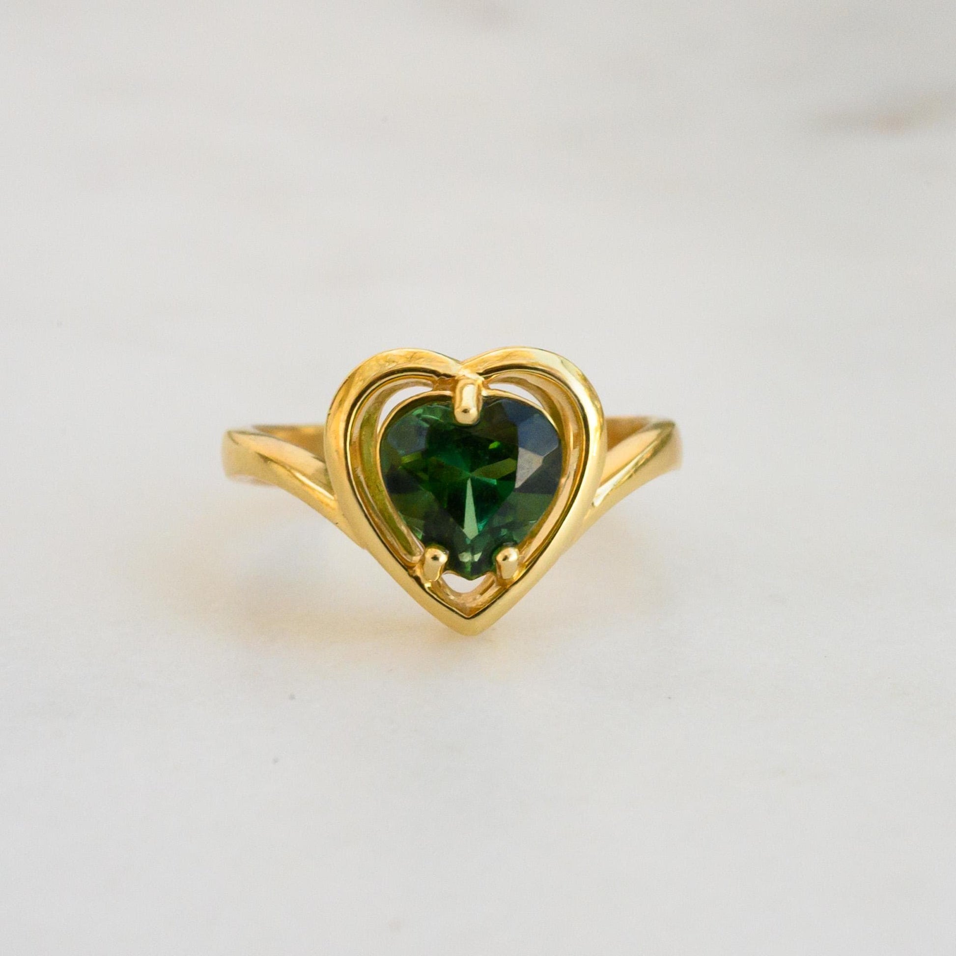 18K Solid Gold Heart Shaped Green Tourmaline Ring size 5.75, Estate Sale Jewelry Vintage Jewelry Valentines Gift