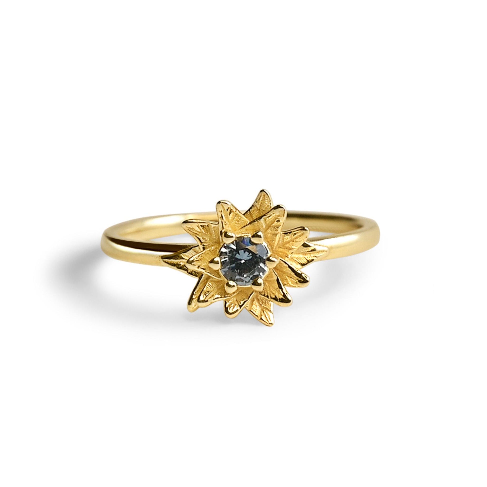 Poinsettia Ring