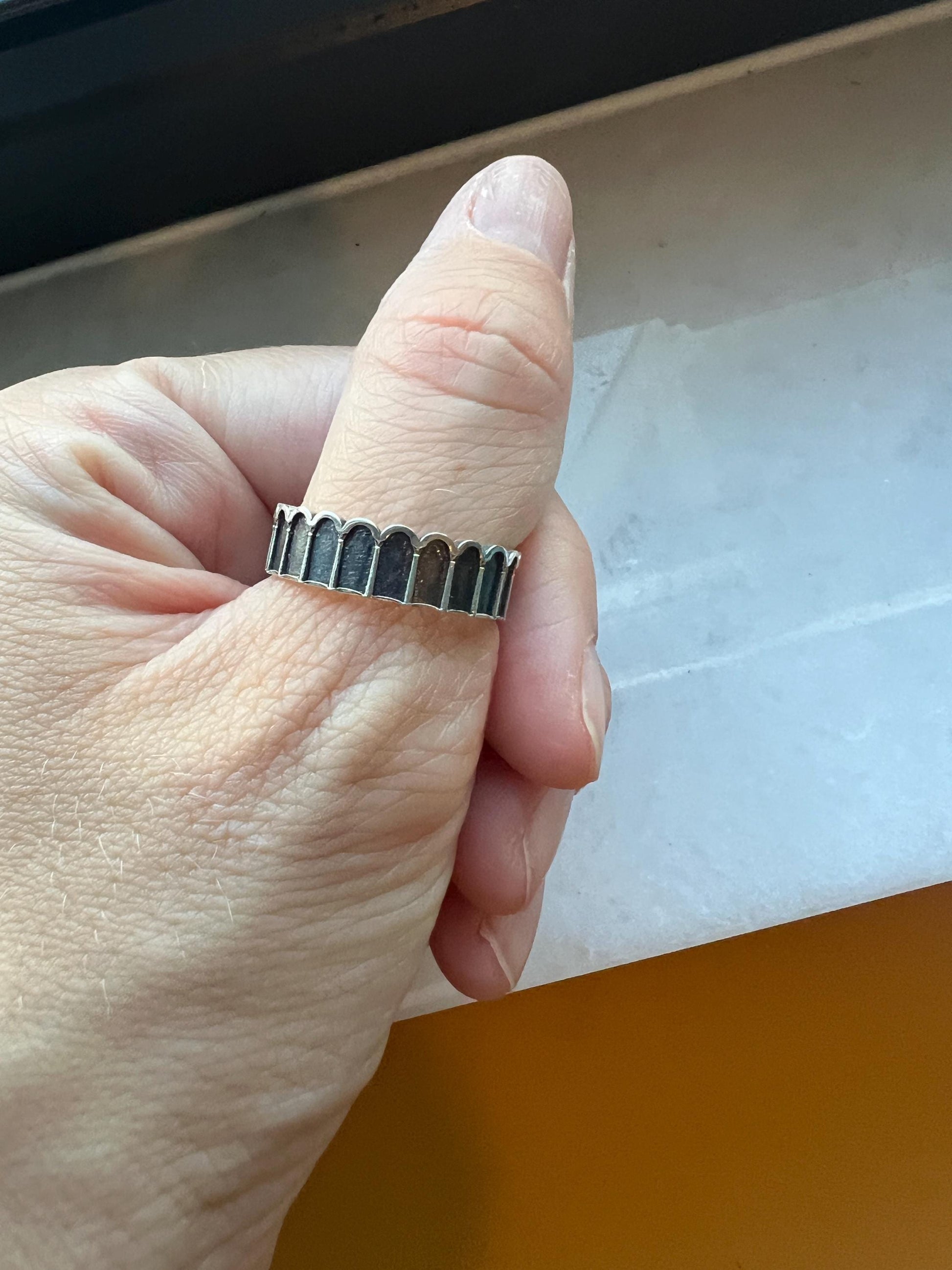 Antiqued Silver Men’s Ring – Architectural Column Design – Size 9.75 – 3.63g – Closeout Sale