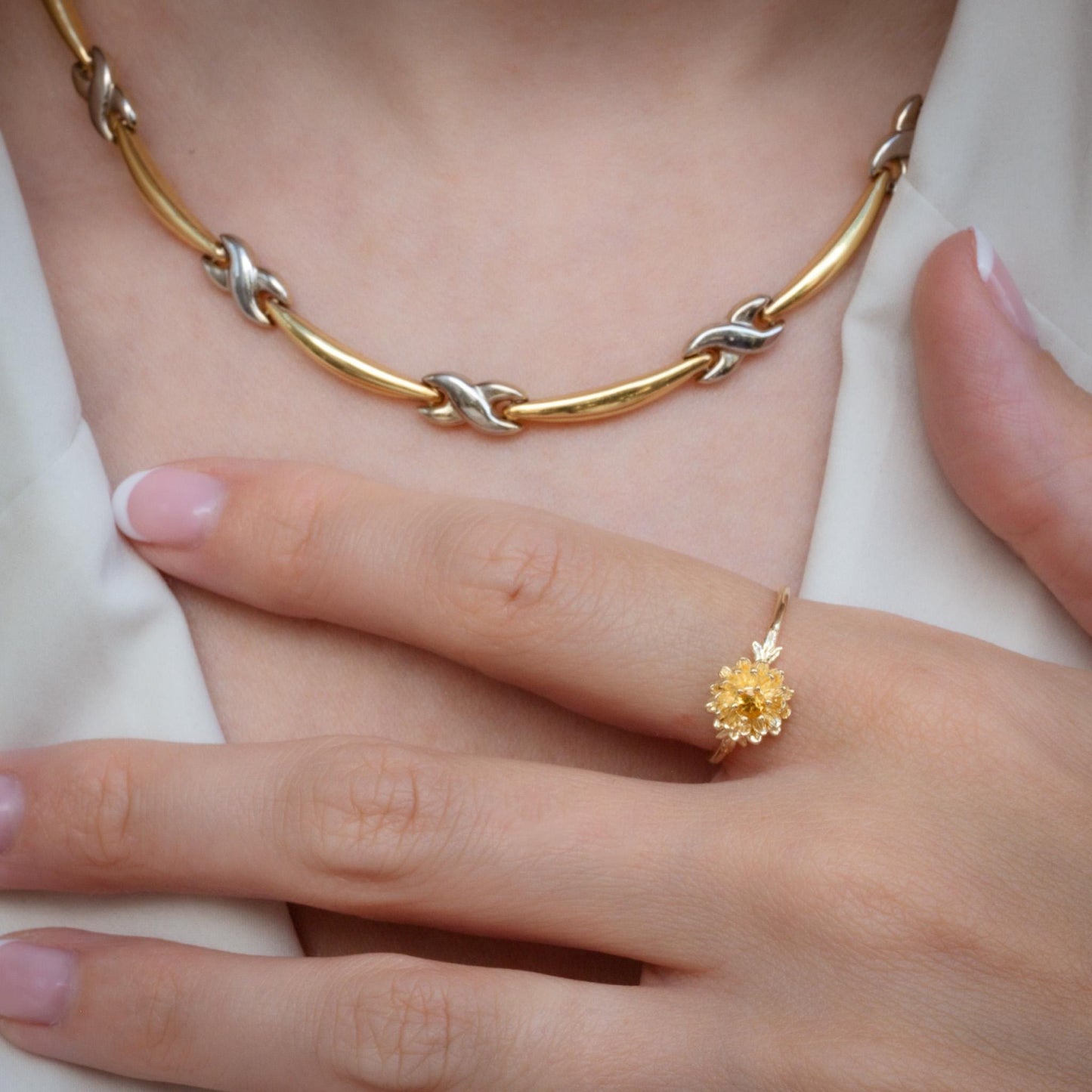 Chrysanthemum Ring