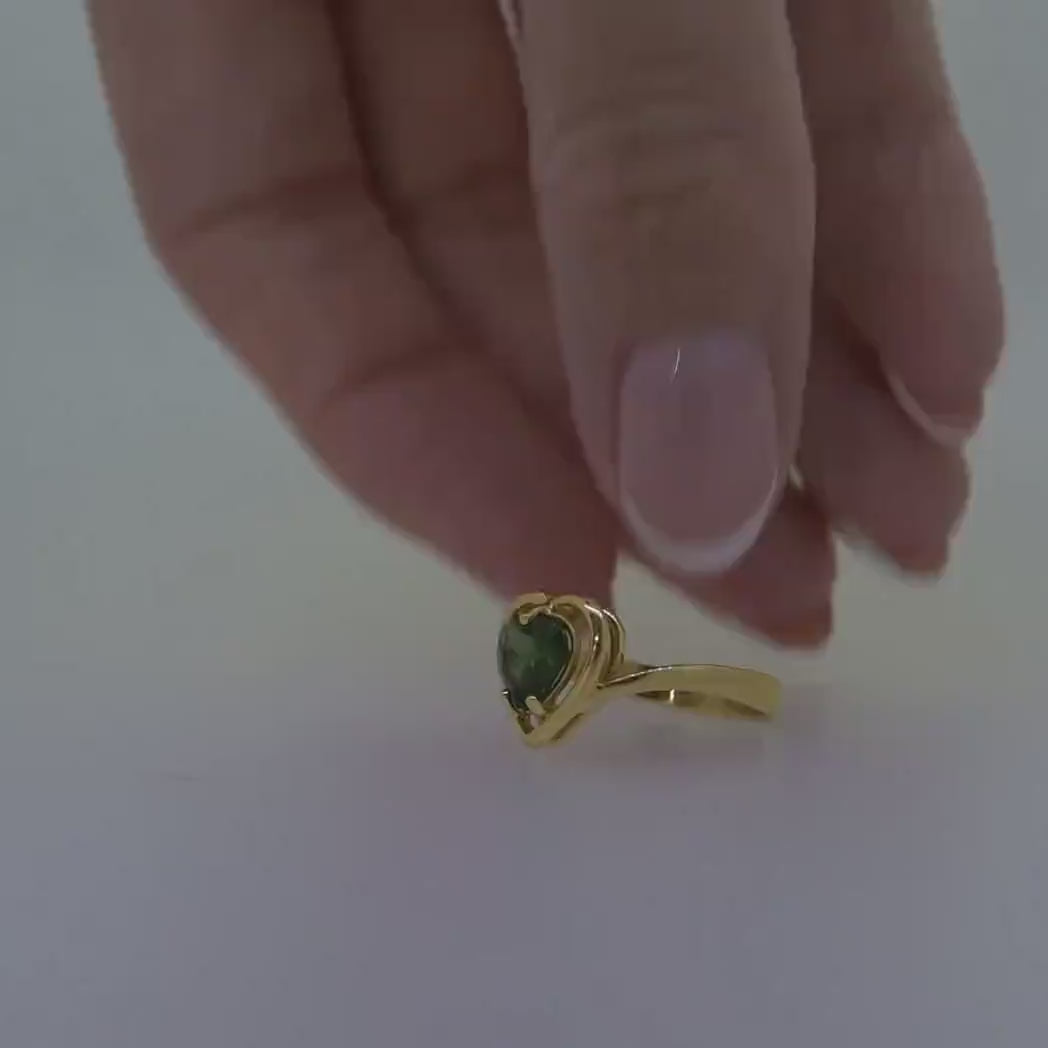 18K Solid Gold Heart Shaped Green Tourmaline Ring size 5.75, Estate Sale Jewelry Vintage Jewelry Valentines Gift
