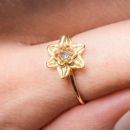 Daffodil Ring