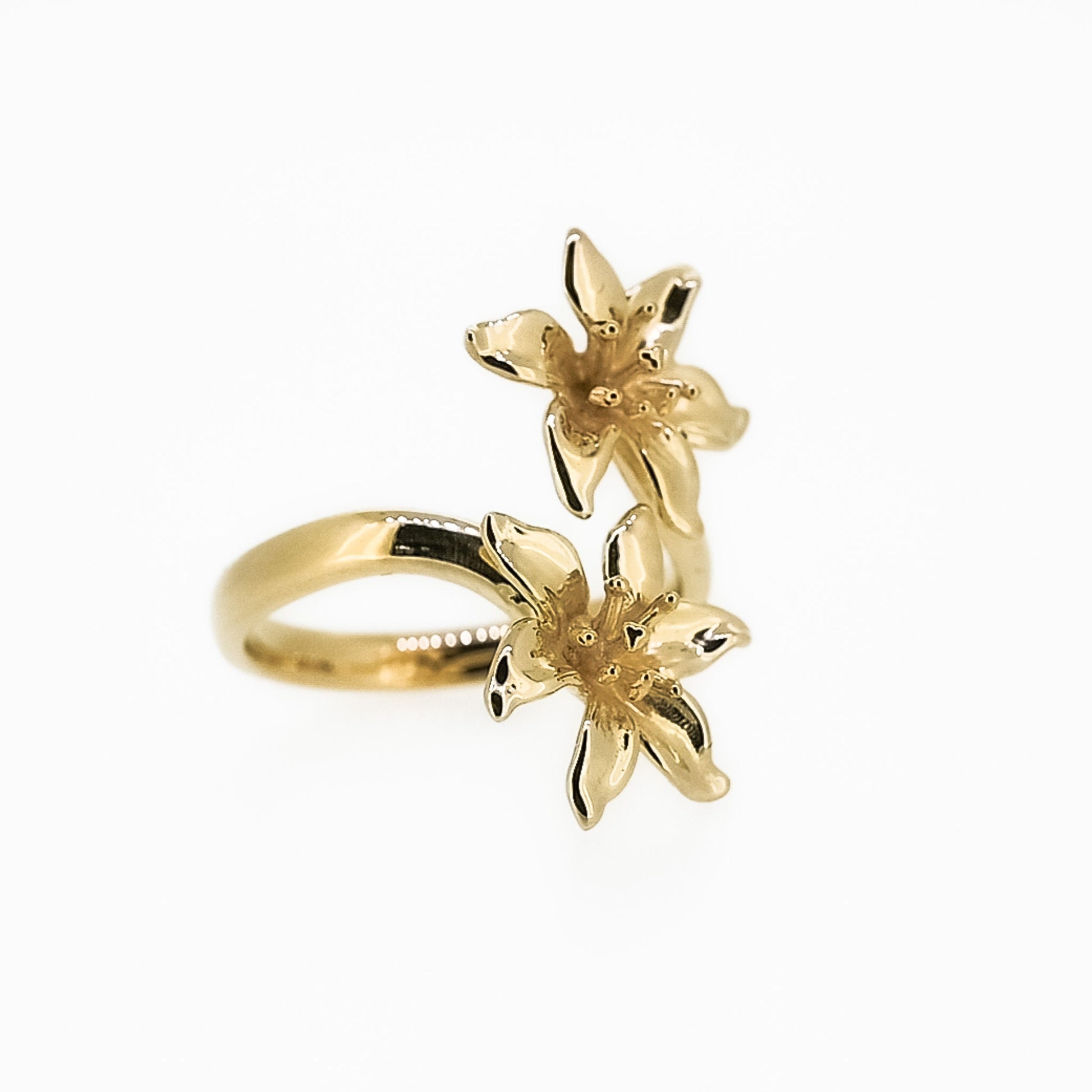 Lily Ring