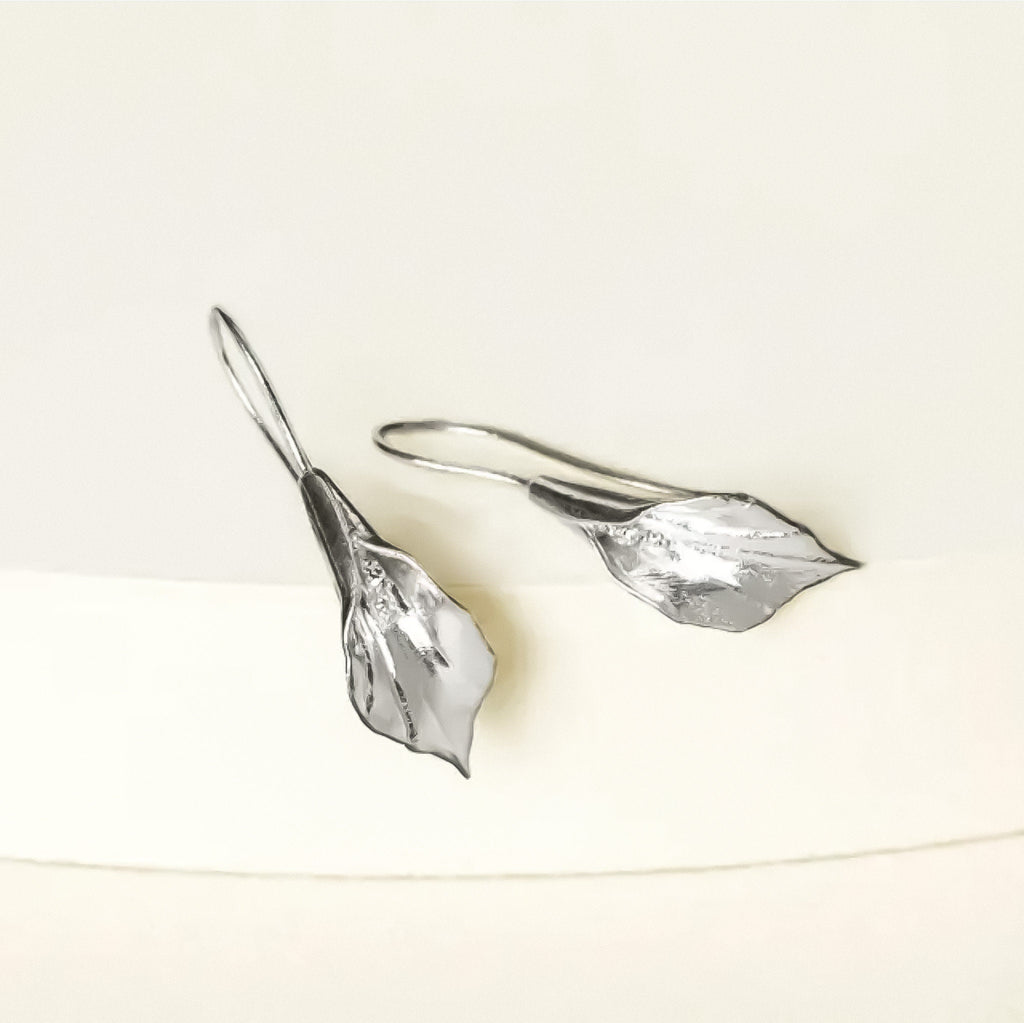 Calla Lily Earrings