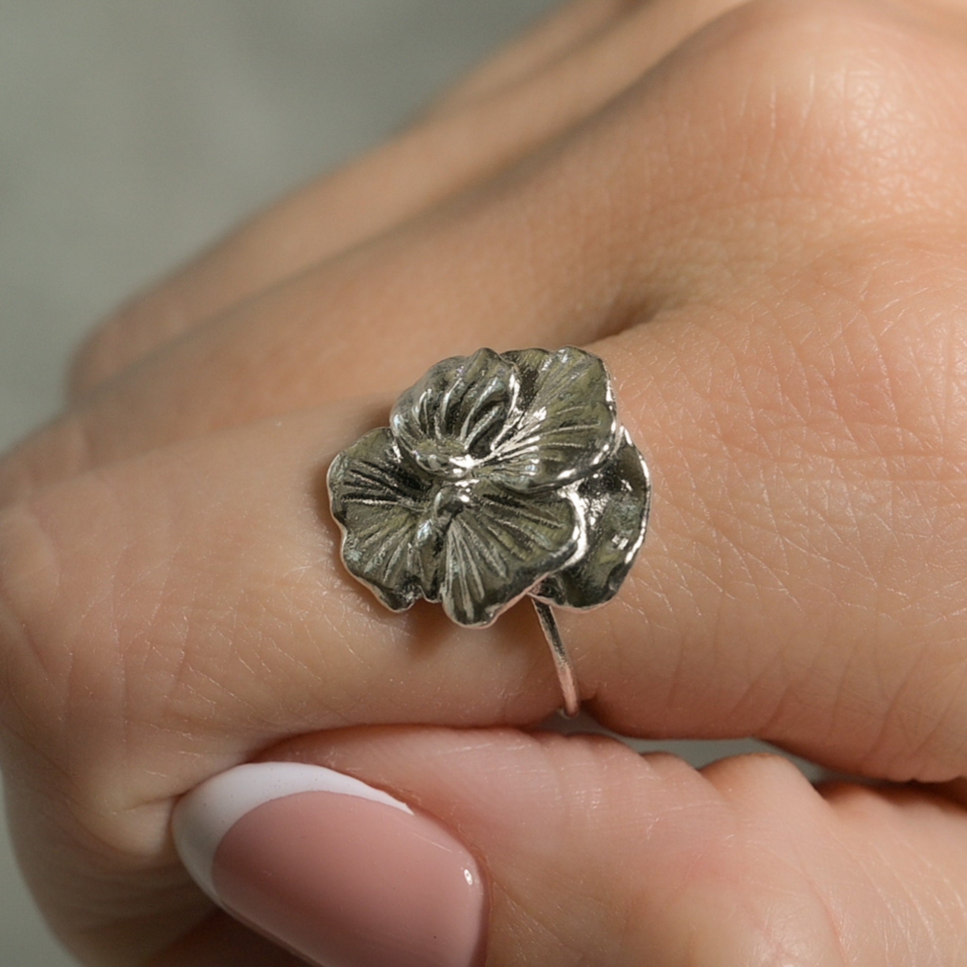 Pansy Flower Ring