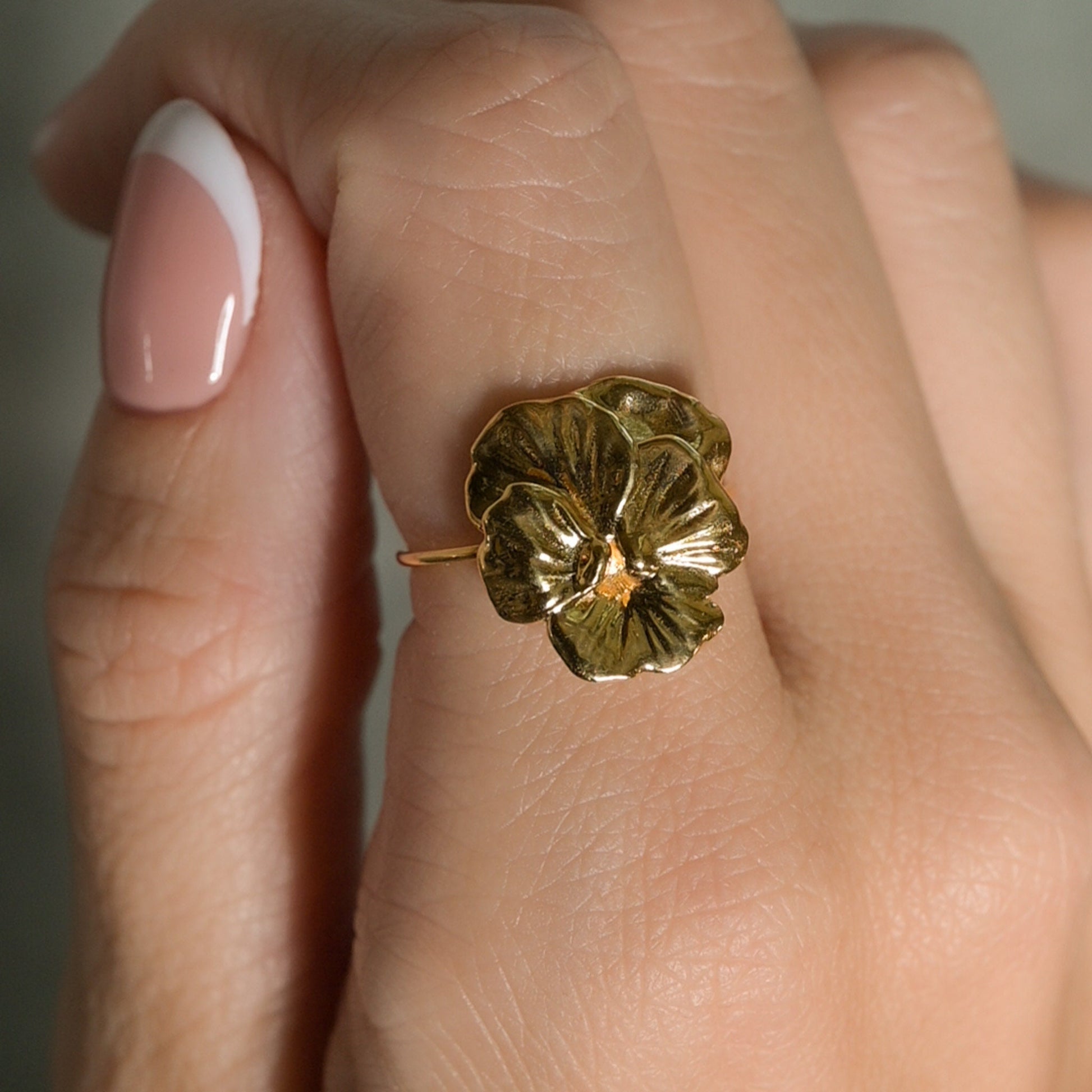 Pansy Flower Ring