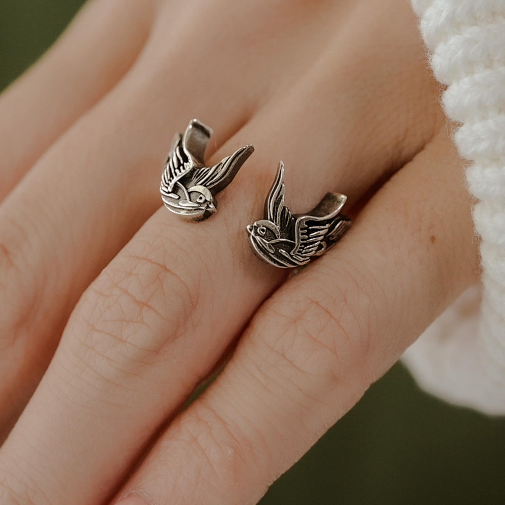 Swallow Ring
