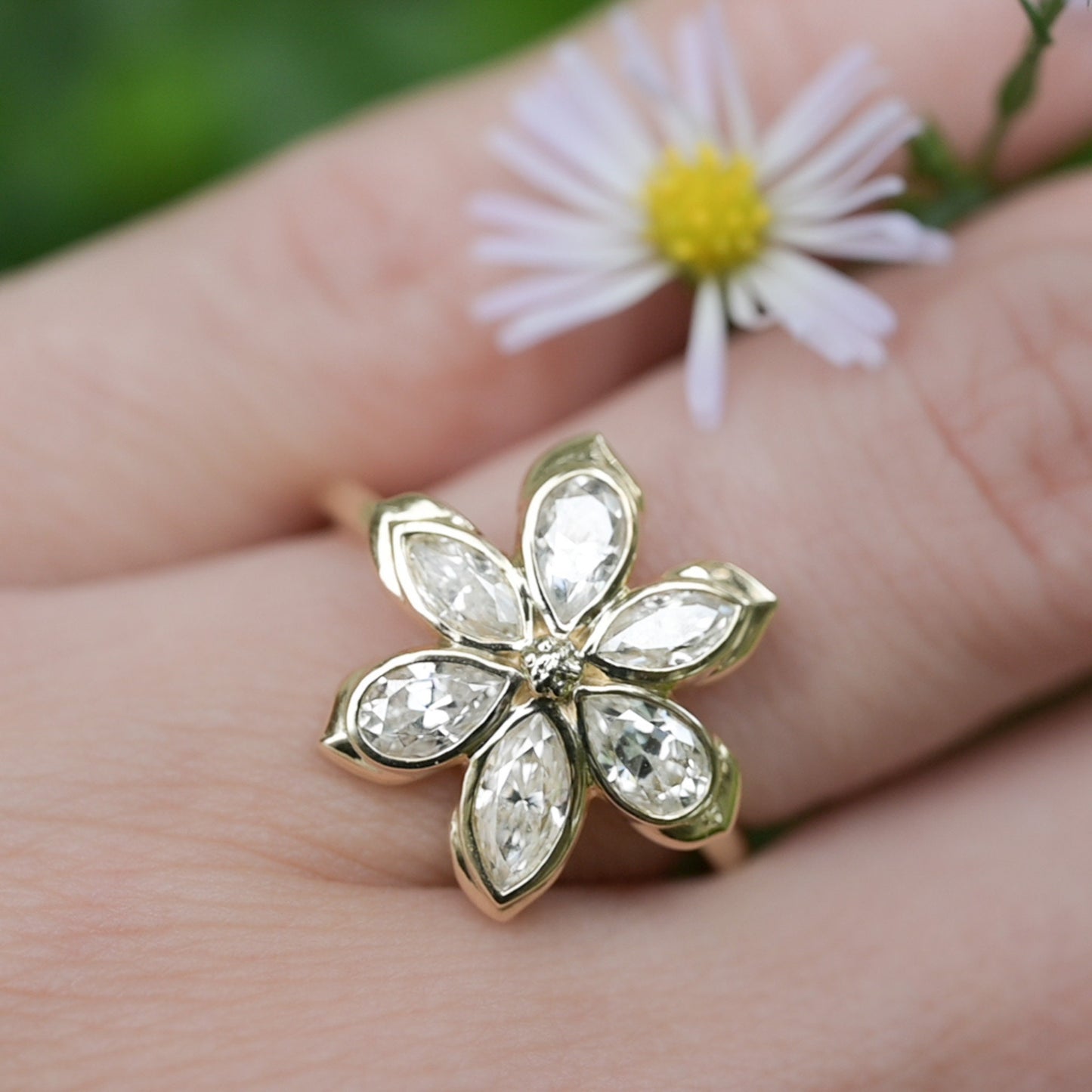 Diamond Daisy Flower Engagement Ring, 6 marquises and pear-shaped petals with solid gold, 1.3ct