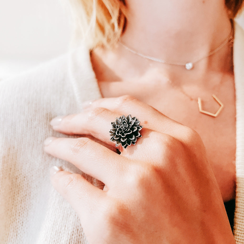 Dahlia Flower Ring