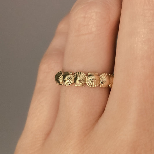 Dainty Seashell Ring • Solid Gold Shell Ring
