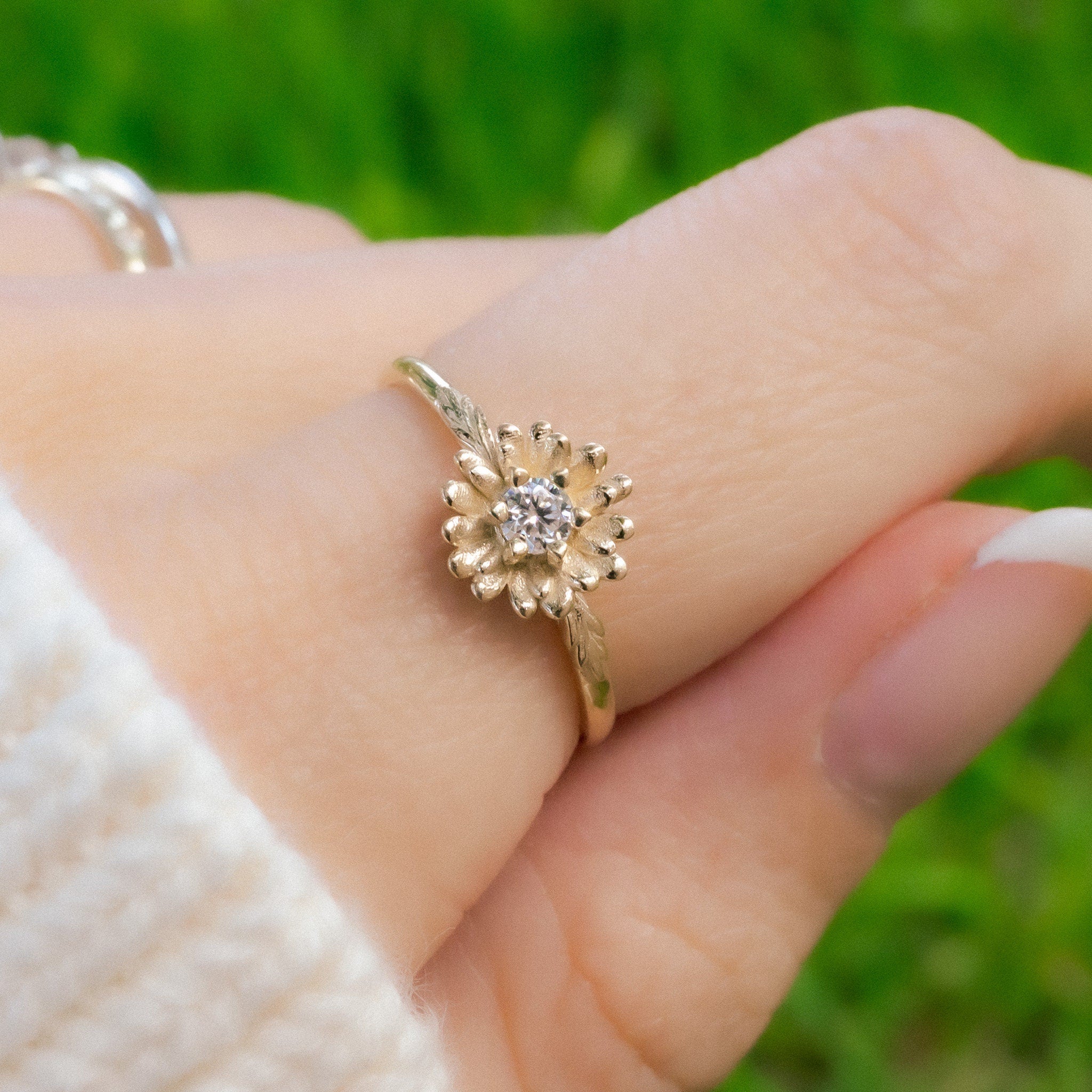 Daisy Moissanite Ring, Size 6