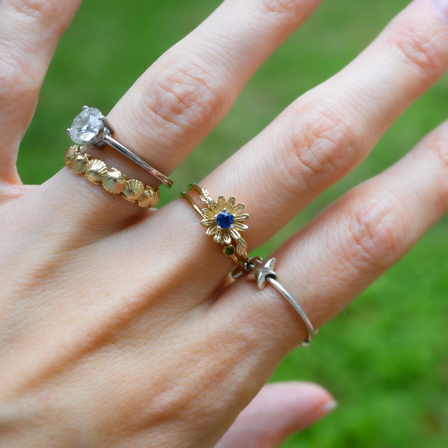 14k Gold Flower Ring, Birthstone Sapphire, Aster Flower Daisy, Size 6