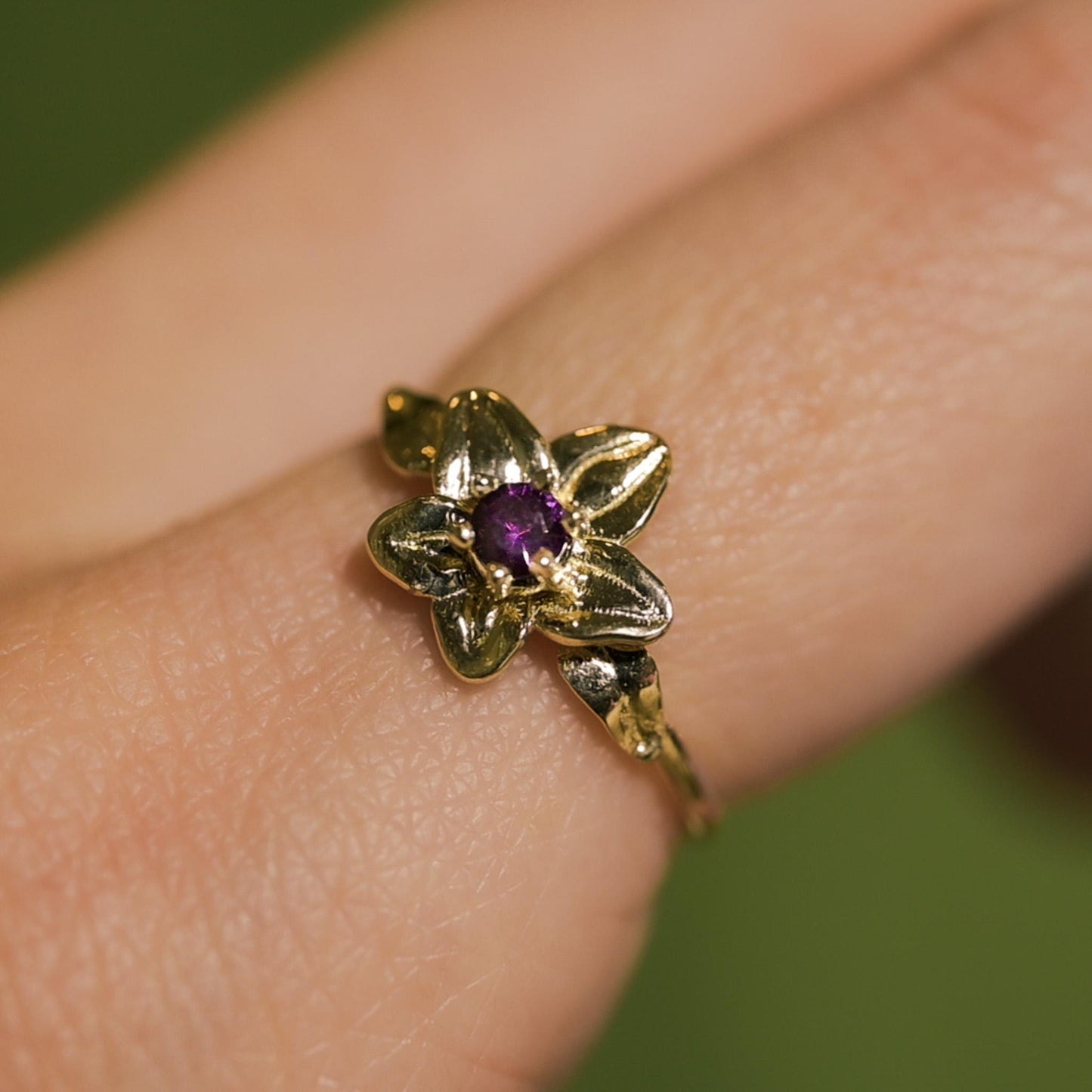 Violet Flower Ring