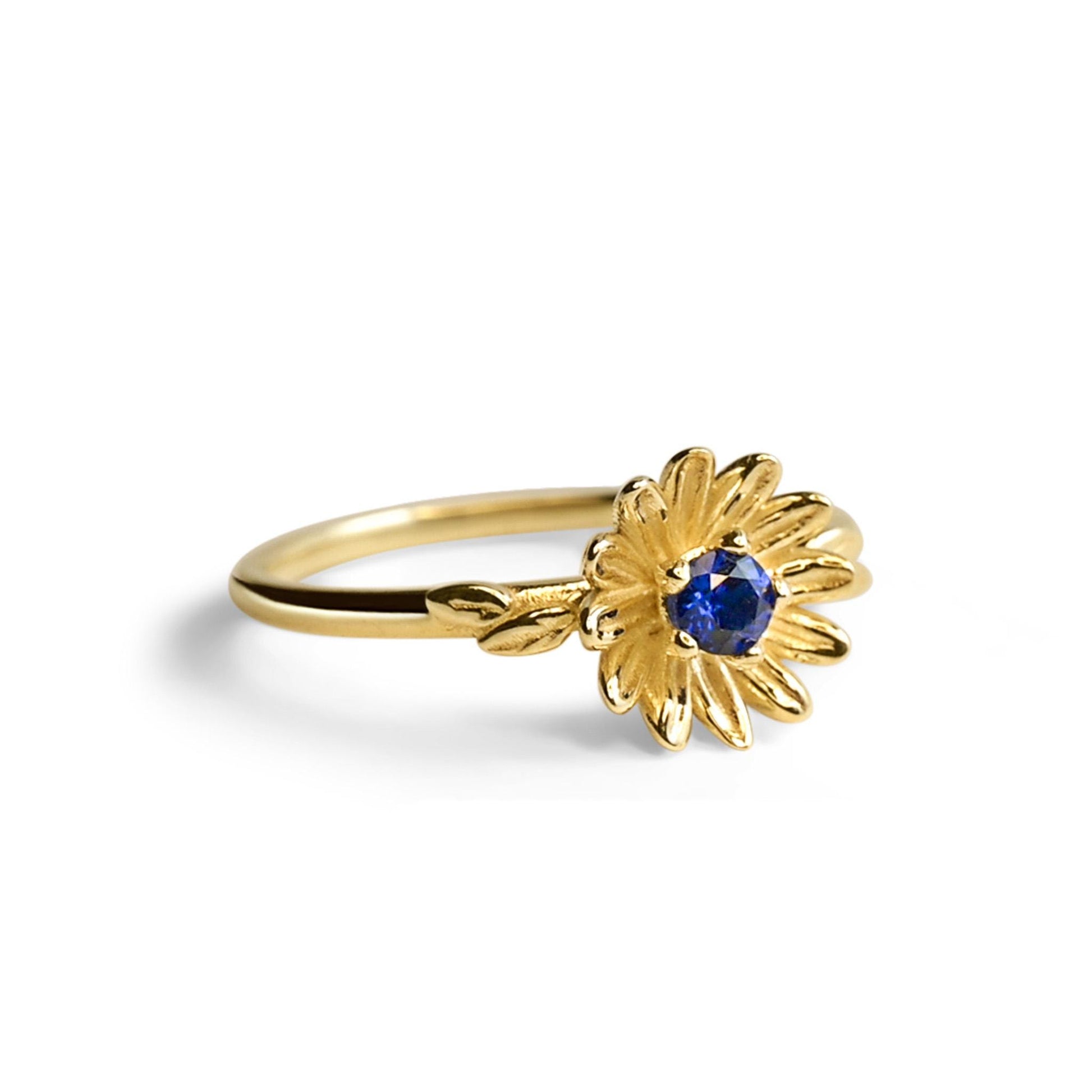 Sapphire Aster Flower Ring, Size 6