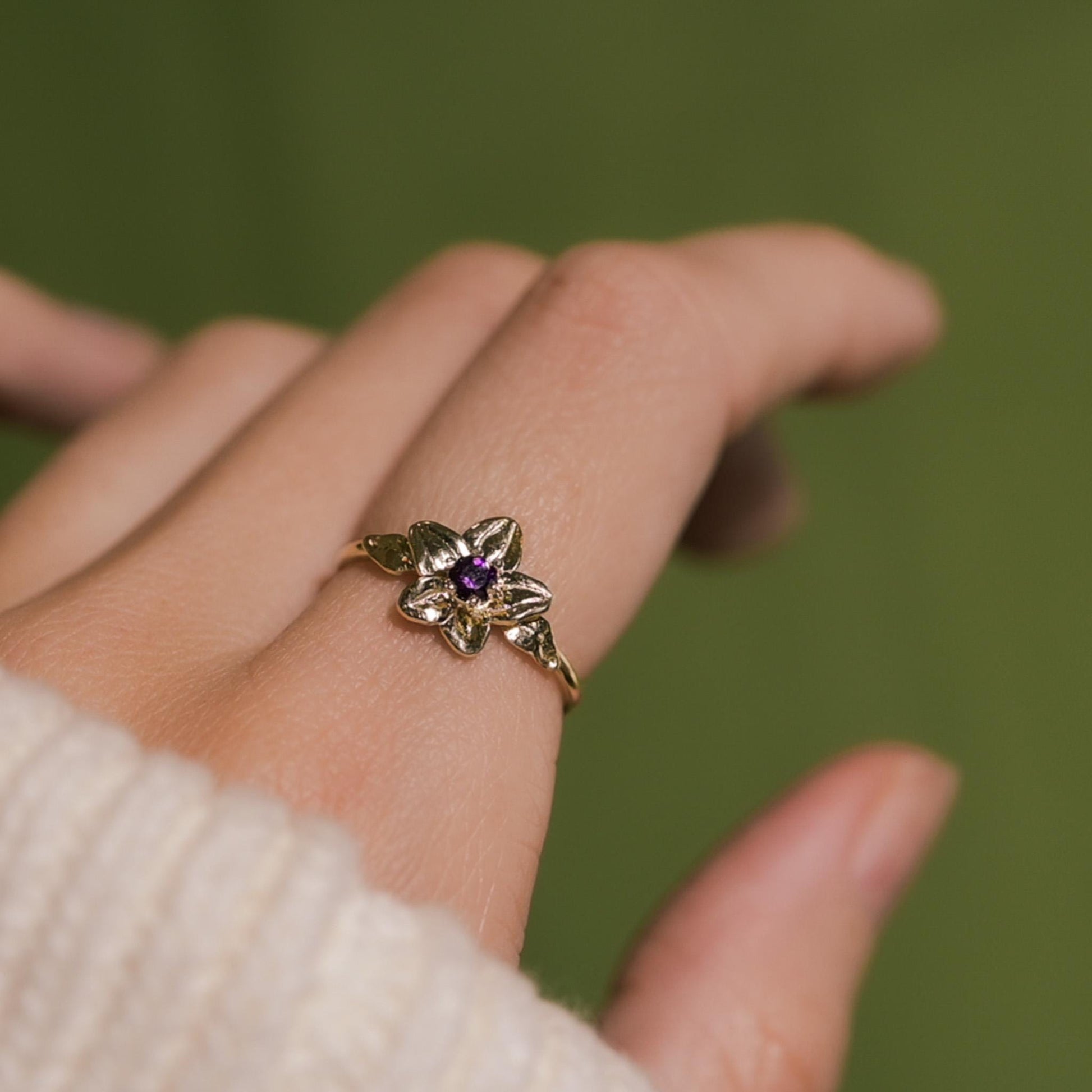 Violet Flower Ring