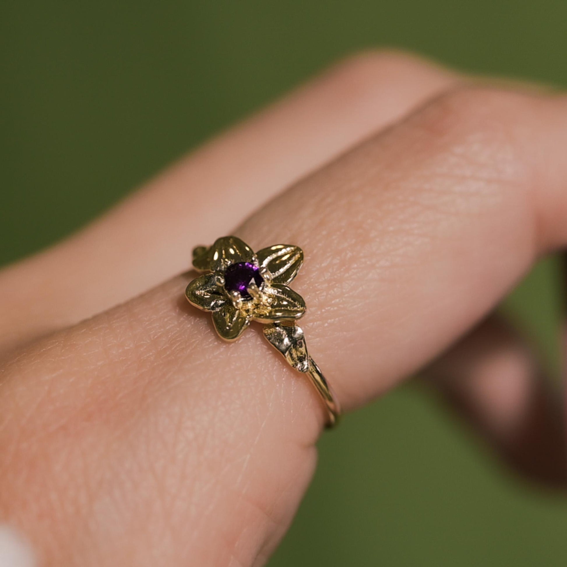 Violet Flower Ring
