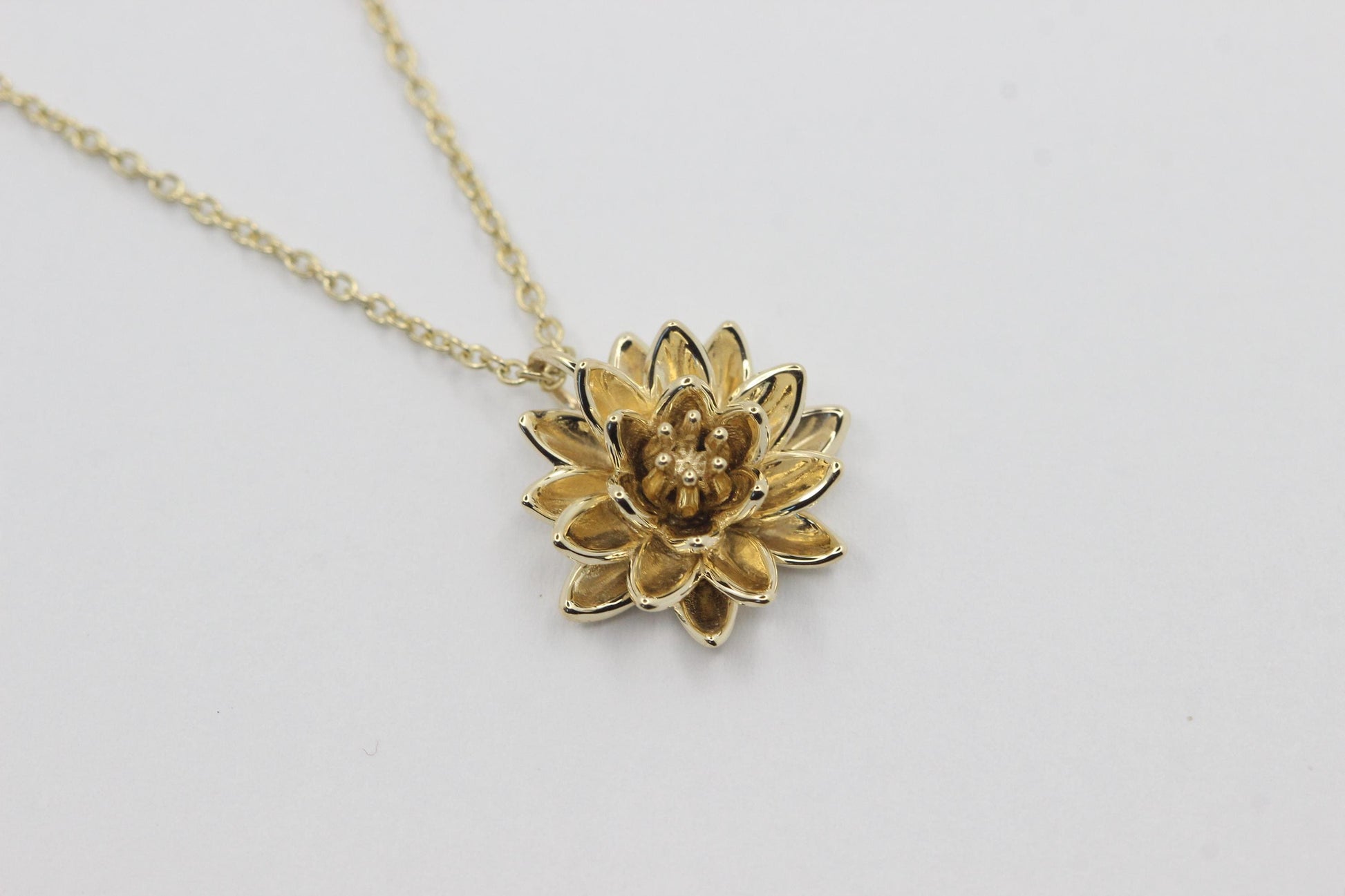 Solid 14K Gold Waterlily or lotus flower necklace