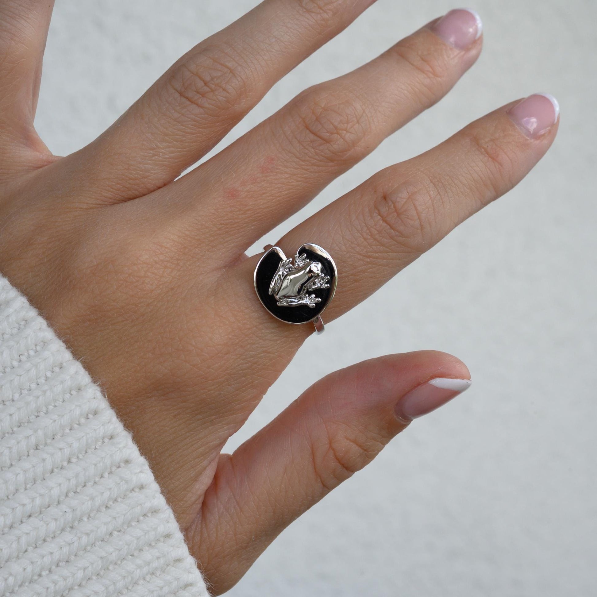 Frog and Lily Pad Fidget Ring