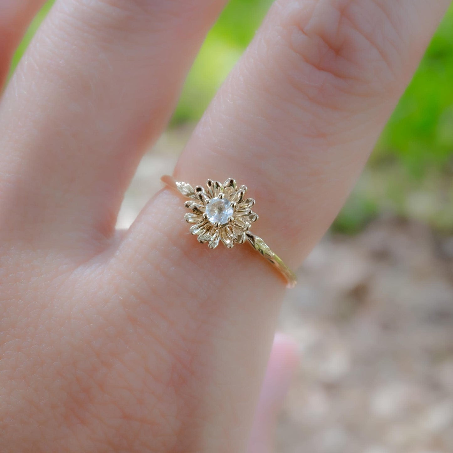 Solid Gold Daisy Flower Ring with White Sapphire