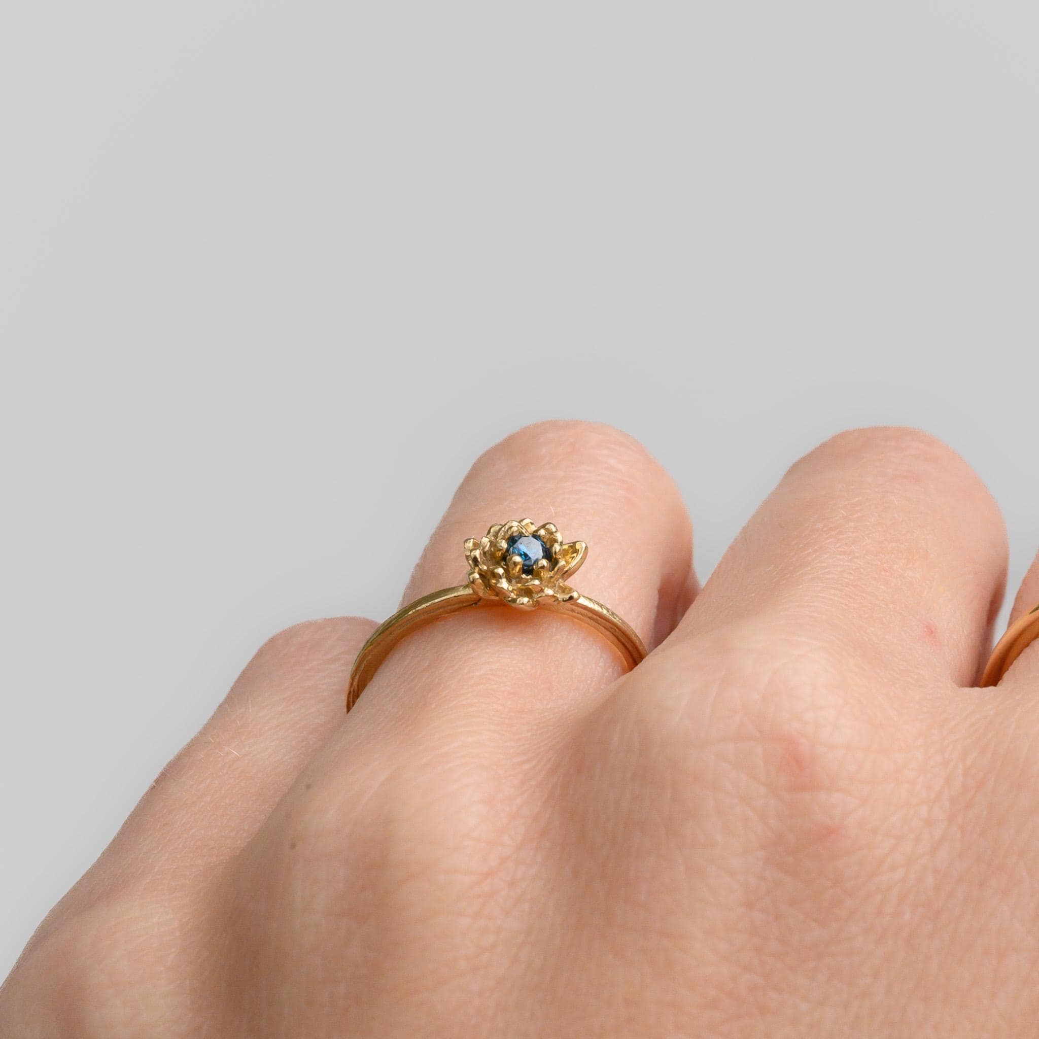 9K Gold Lotus Flower Ring with Blue Diamond