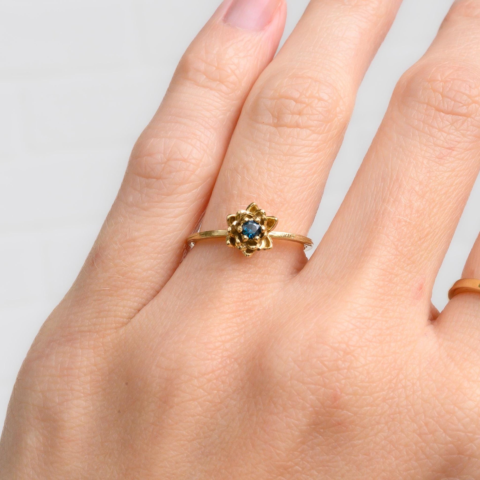 9K Gold Lotus Flower Ring with Blue Diamond