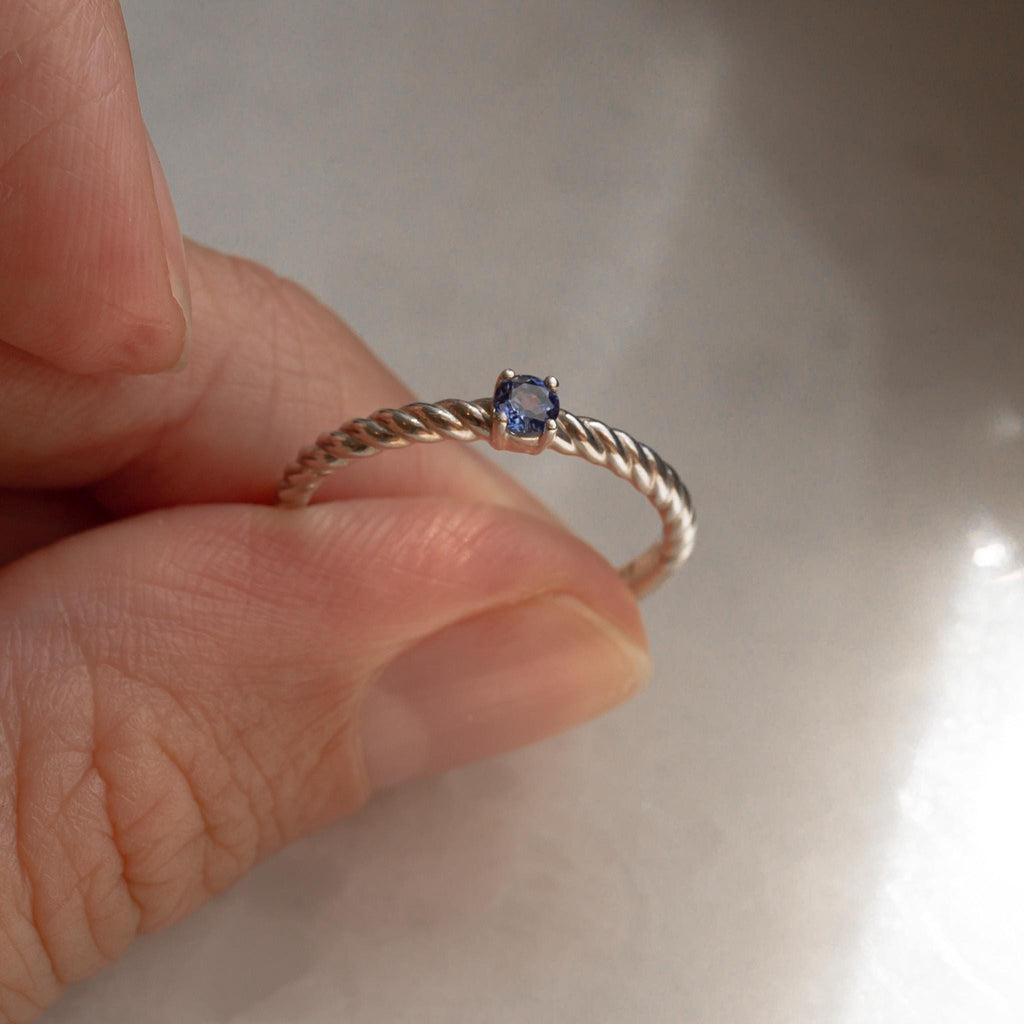 Stackable Rope Ring with Lab-Grown Sapphire