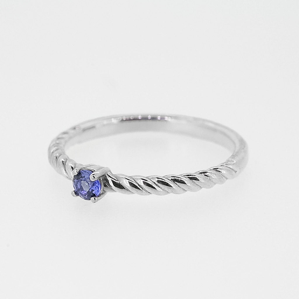 Stackable Rope Ring with Lab-Grown Sapphire