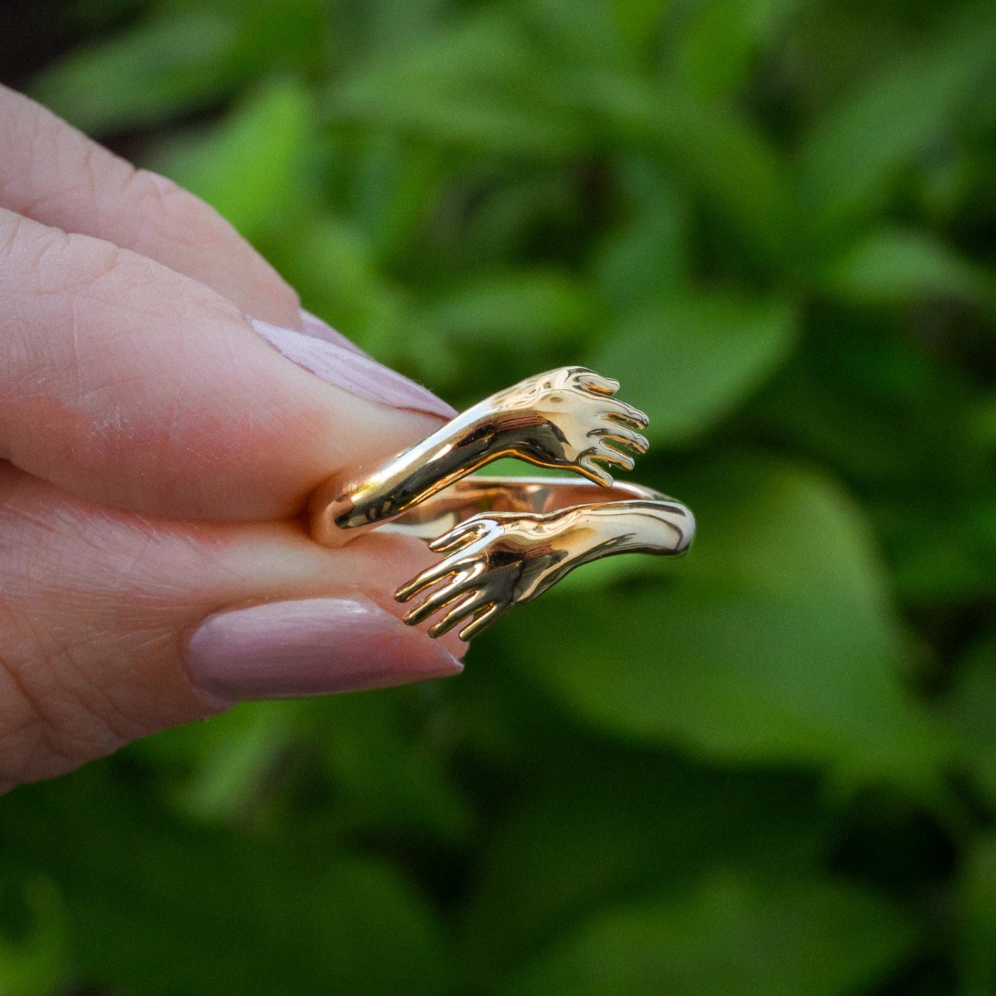 Solid 14K Yellow Gold Hug