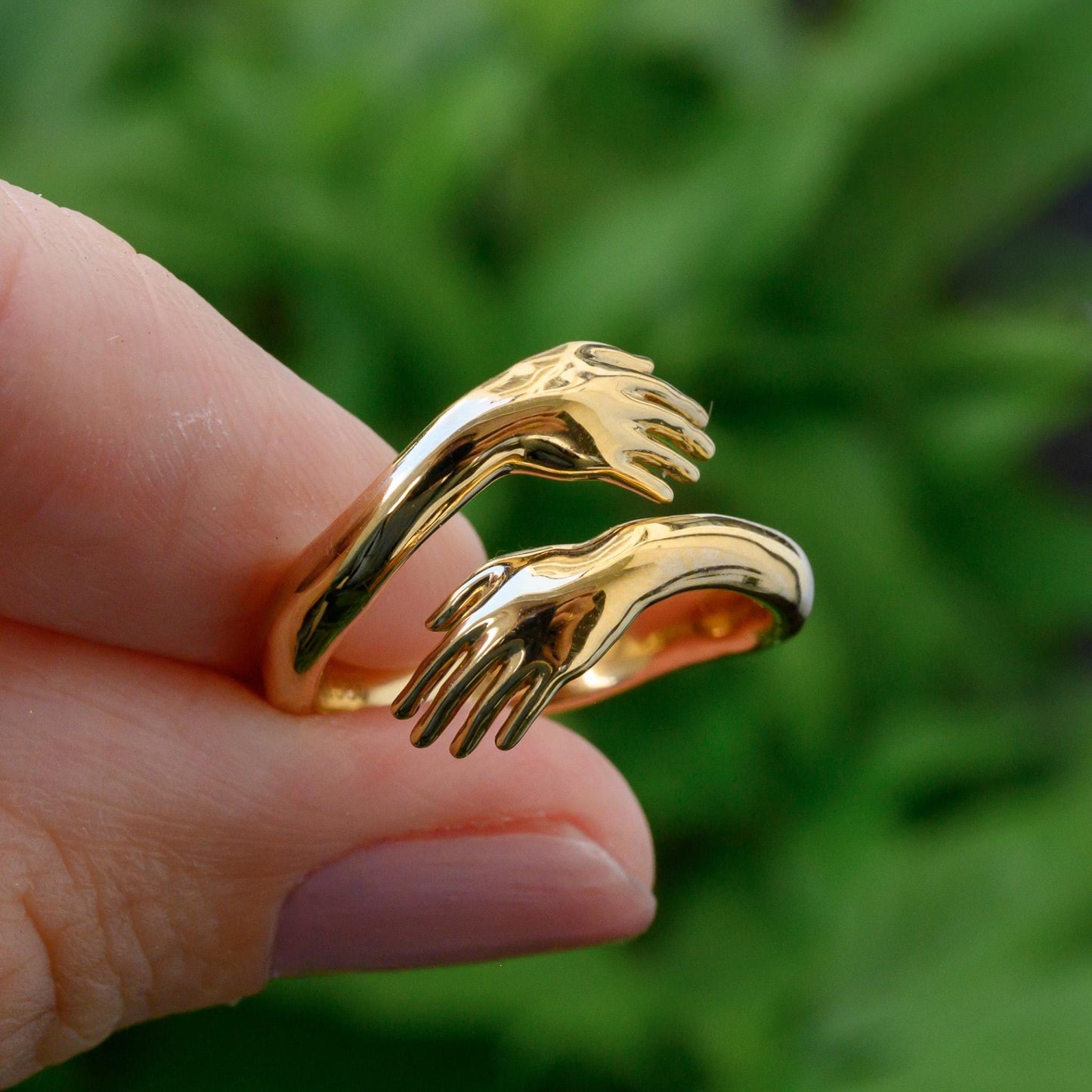 Solid 14K Yellow Gold Hug
