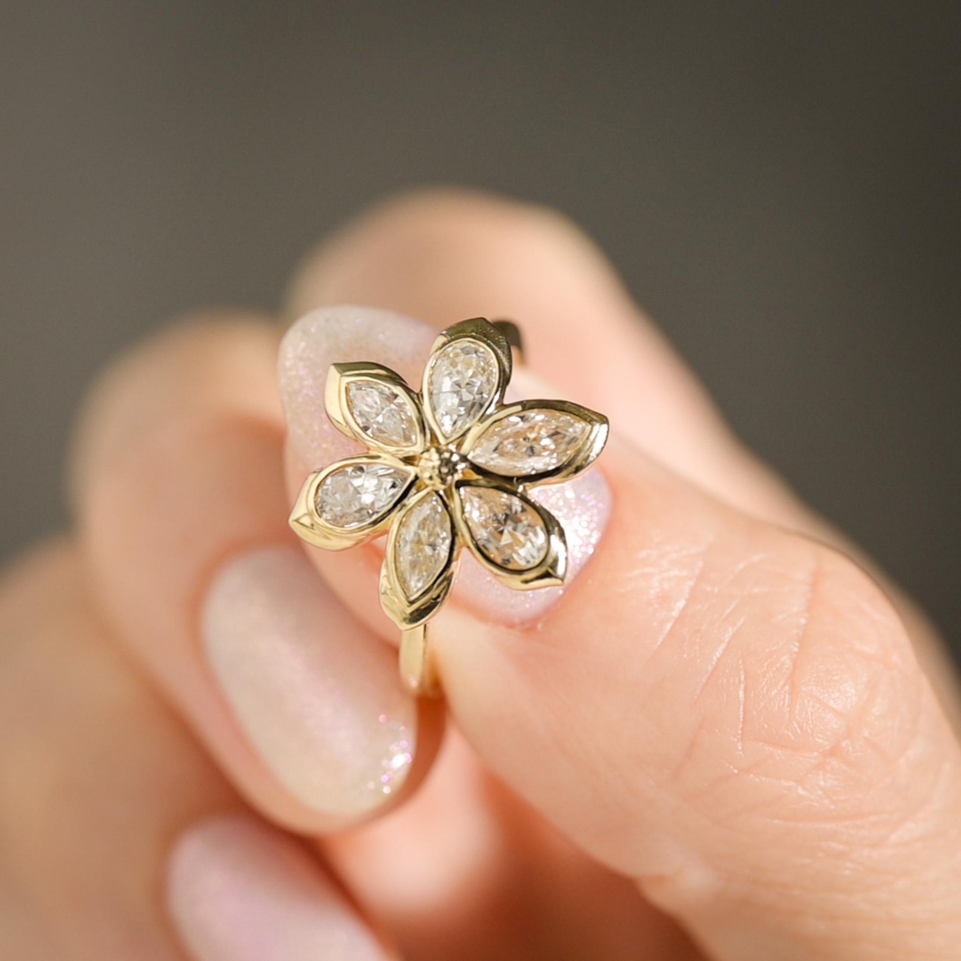 Moissanite Daisy Flower Engagement Ring, 6 marquises and pear-shaped petals with solid gold