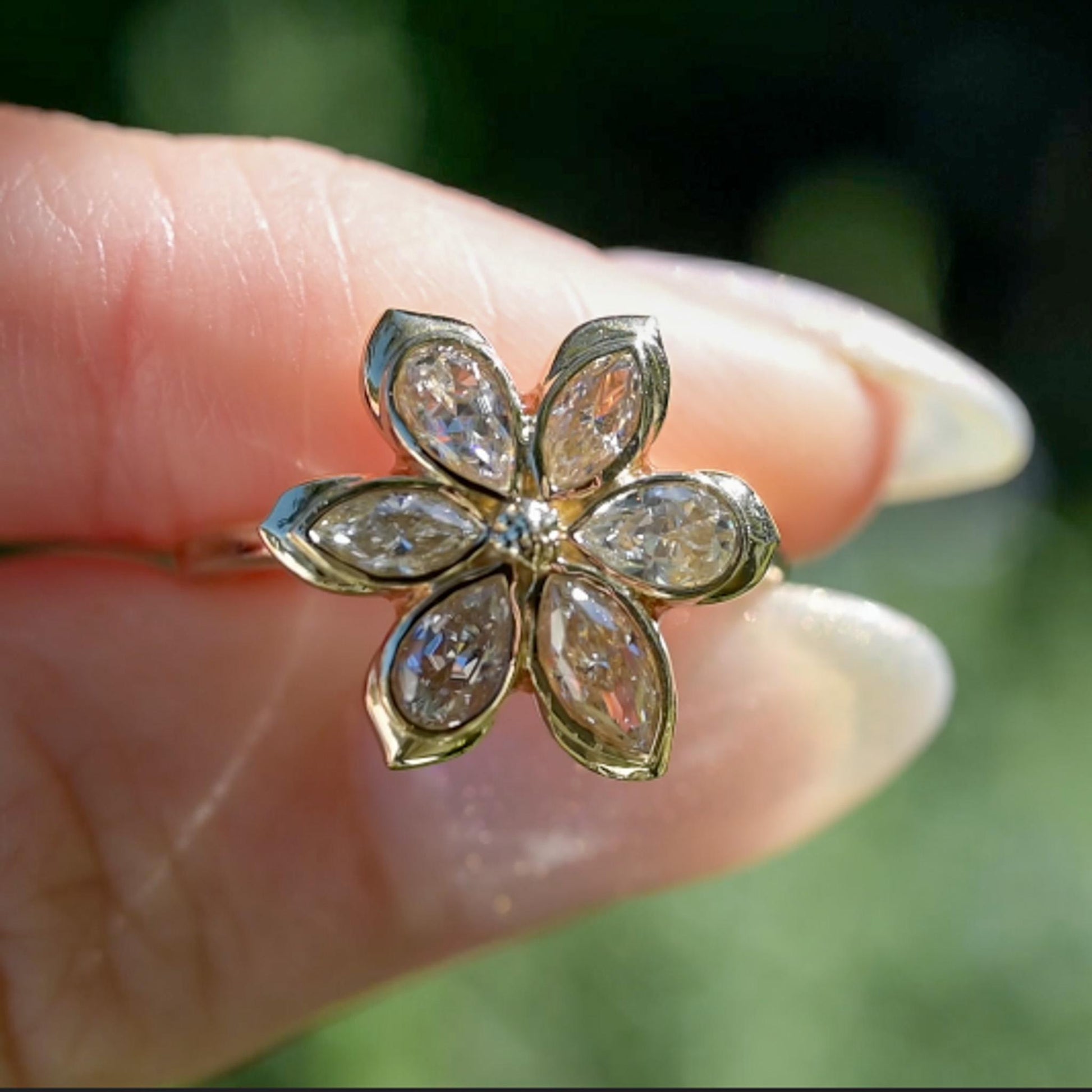 Moissanite Daisy Flower Engagement Ring, 6 marquises and pear-shaped petals with solid gold