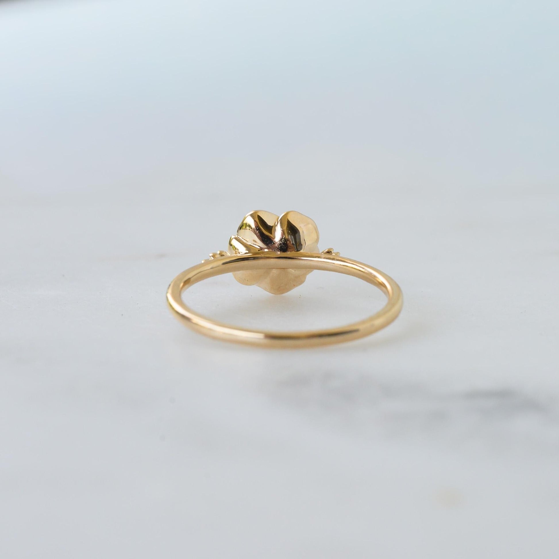 14K Solid Gold Poppy Ring: Dainty Peridot Floral Ring, Size 6