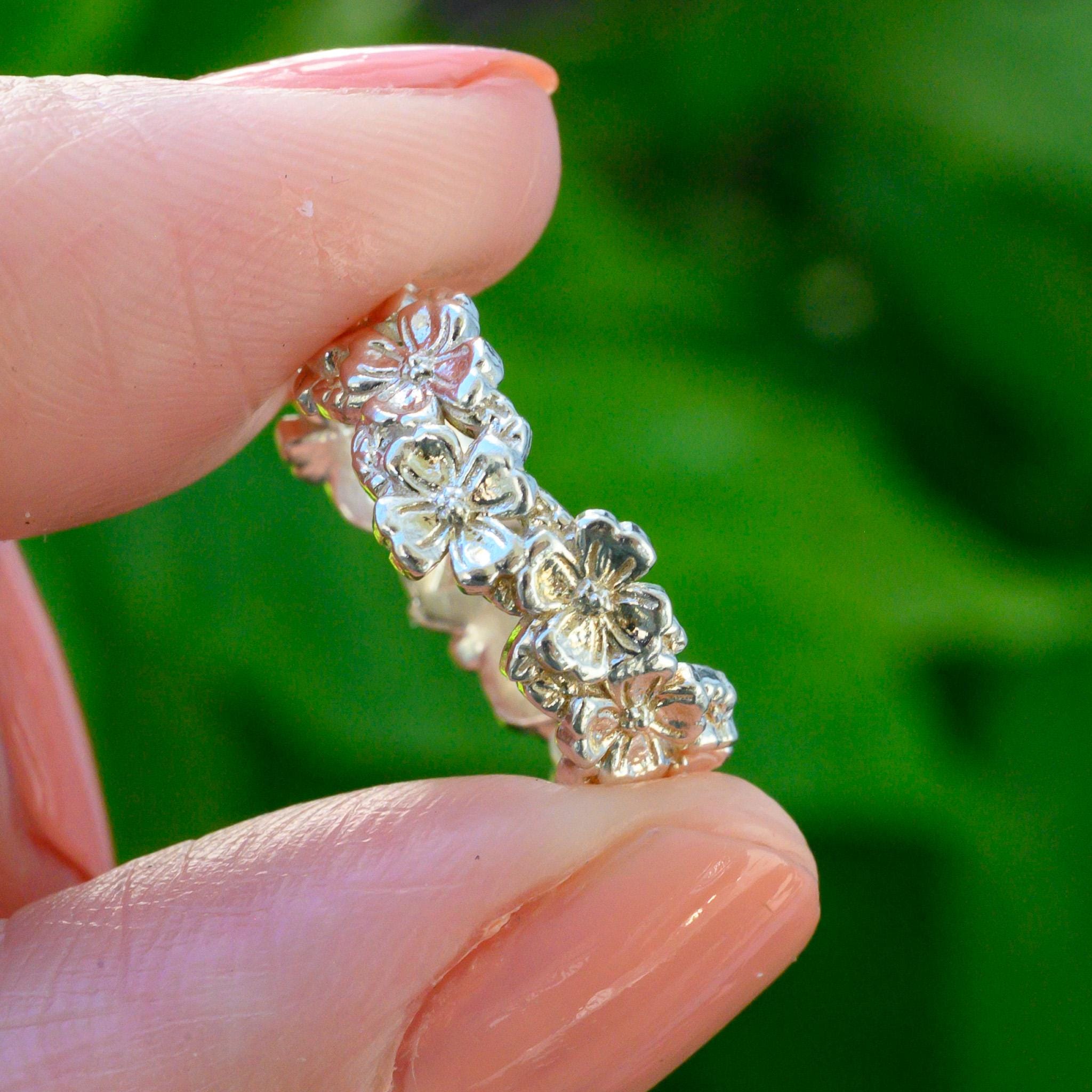 Dogwood Flower Ring