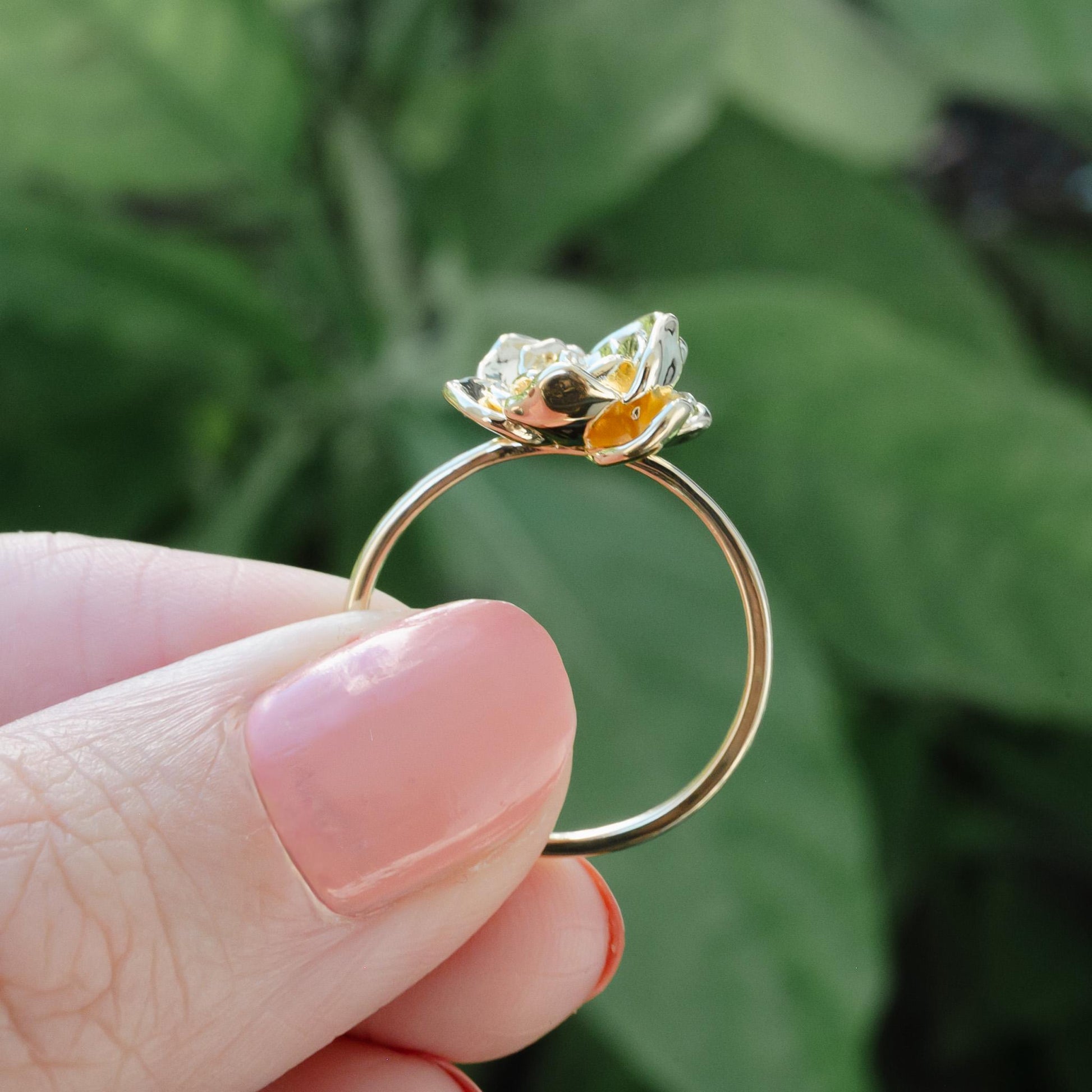 Magnolia Ring