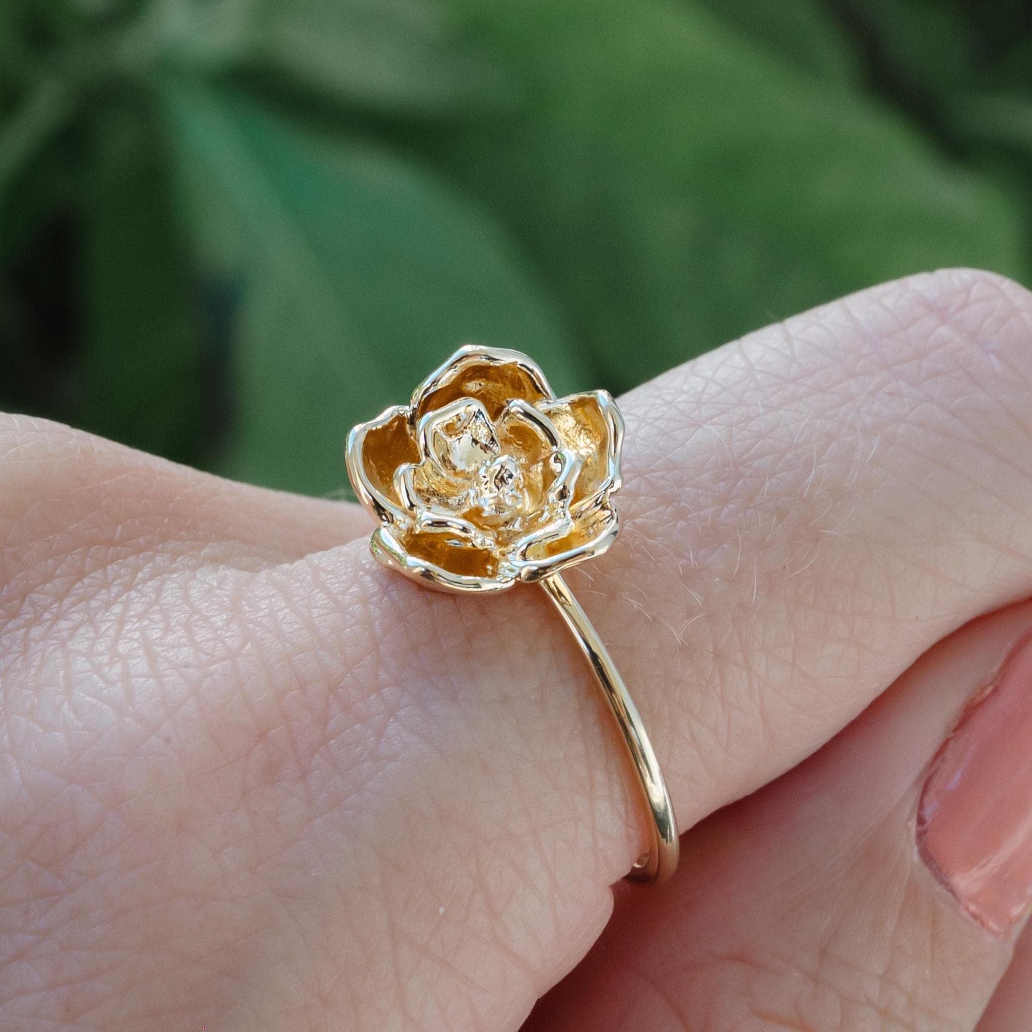 Magnolia Ring