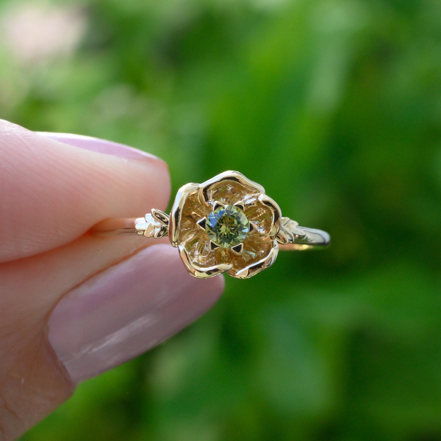 14K Gold Poppy Ring
