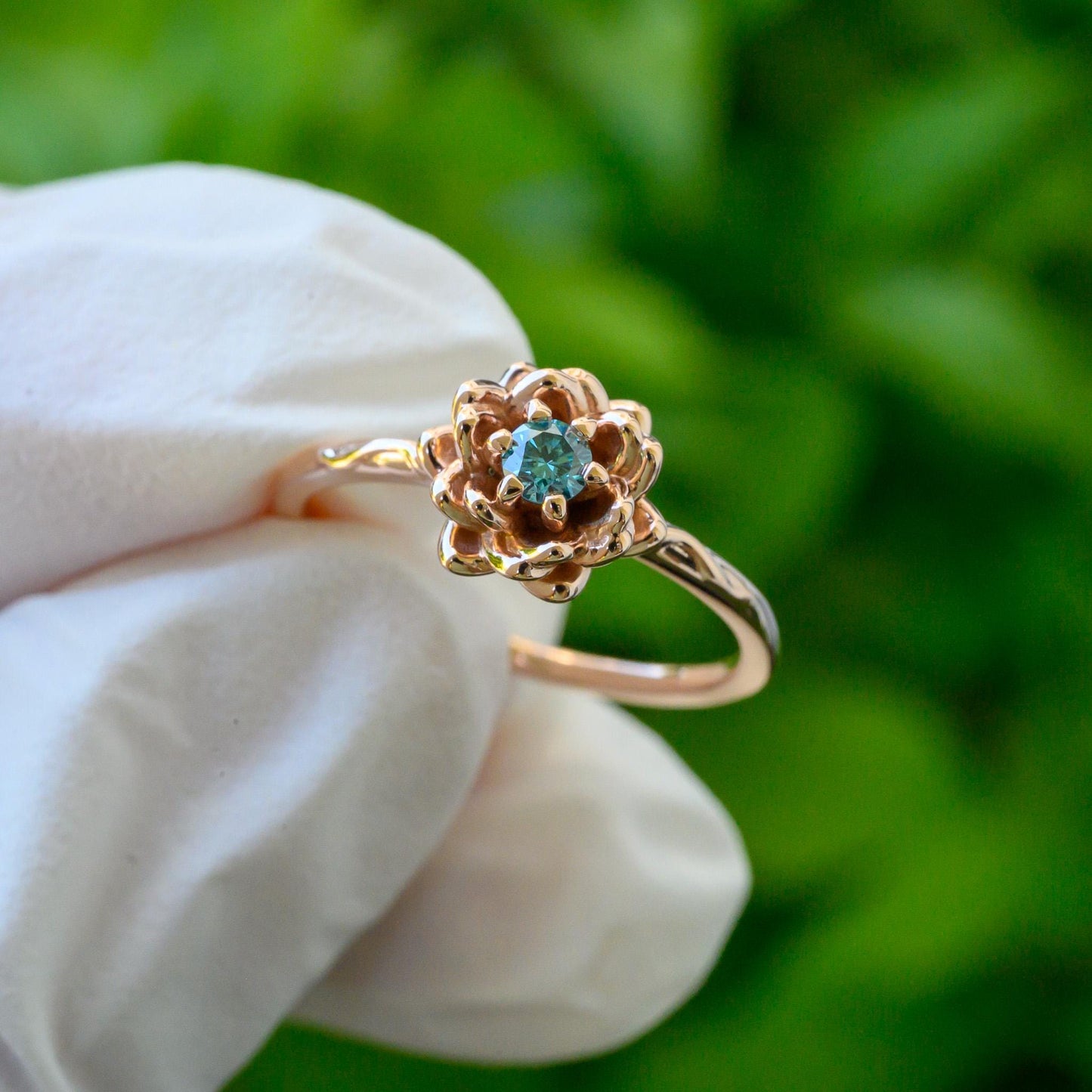 Design your own Jewelry 3D printed jewelry