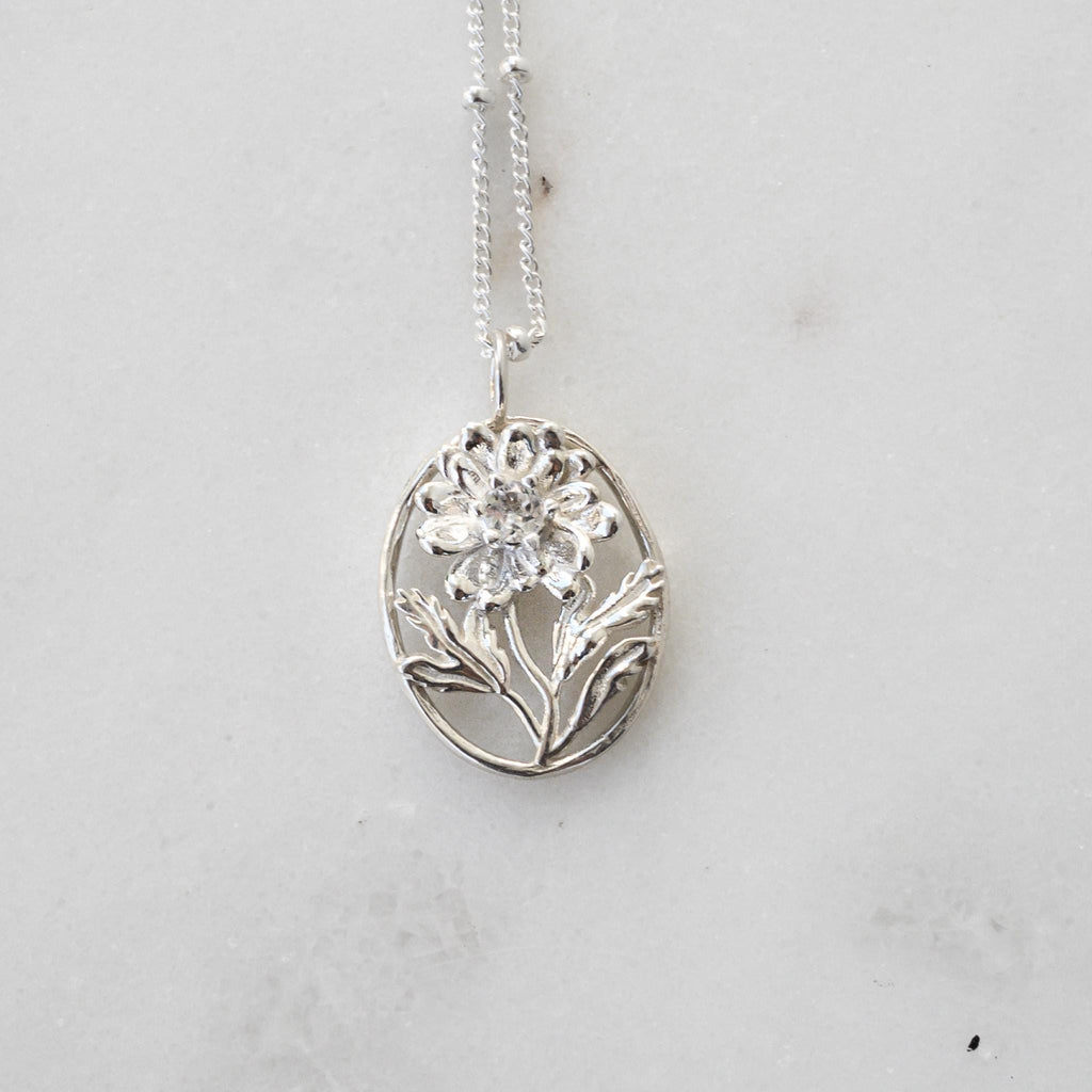 Daisy Necklace