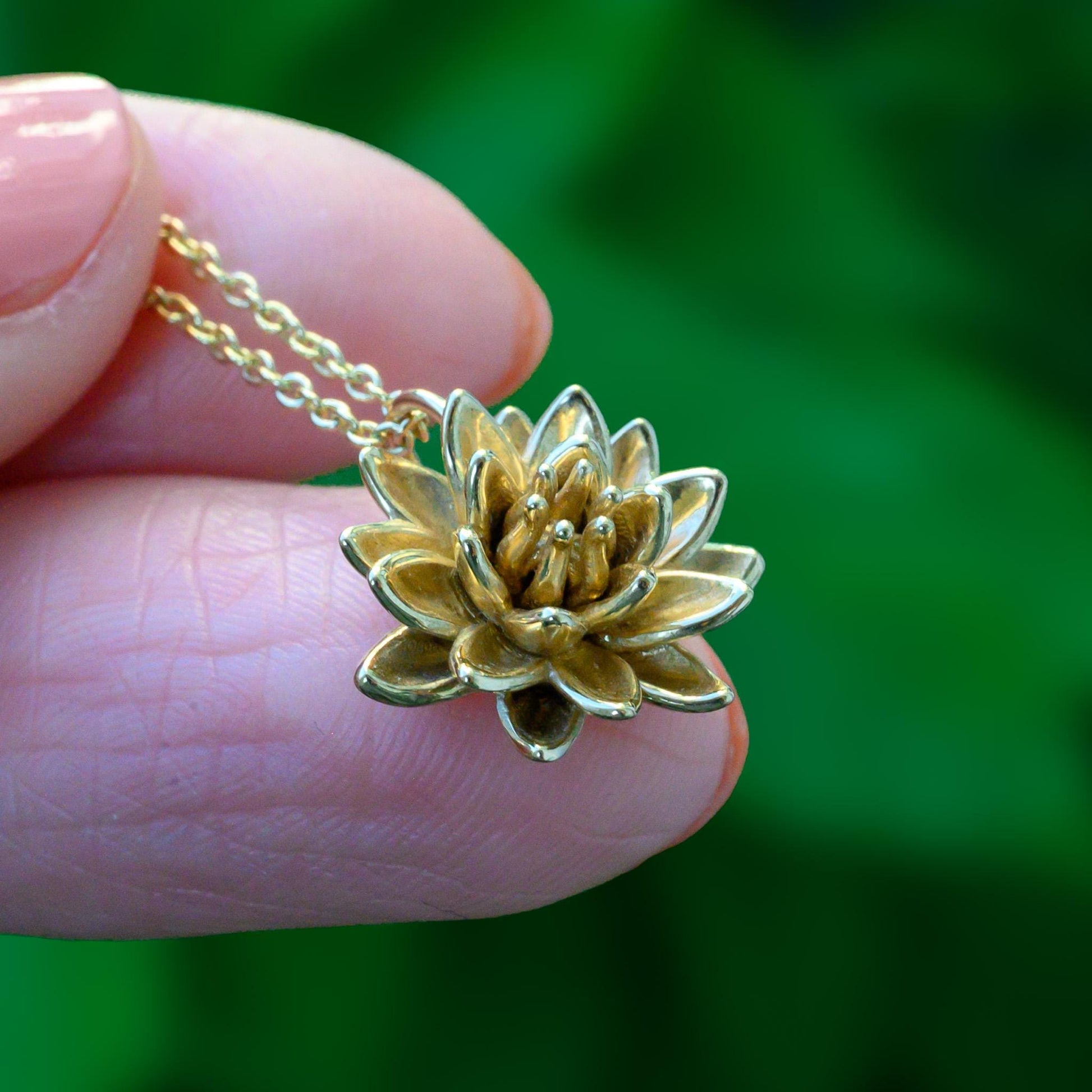 Solid 14K Gold Waterlily or lotus flower necklace