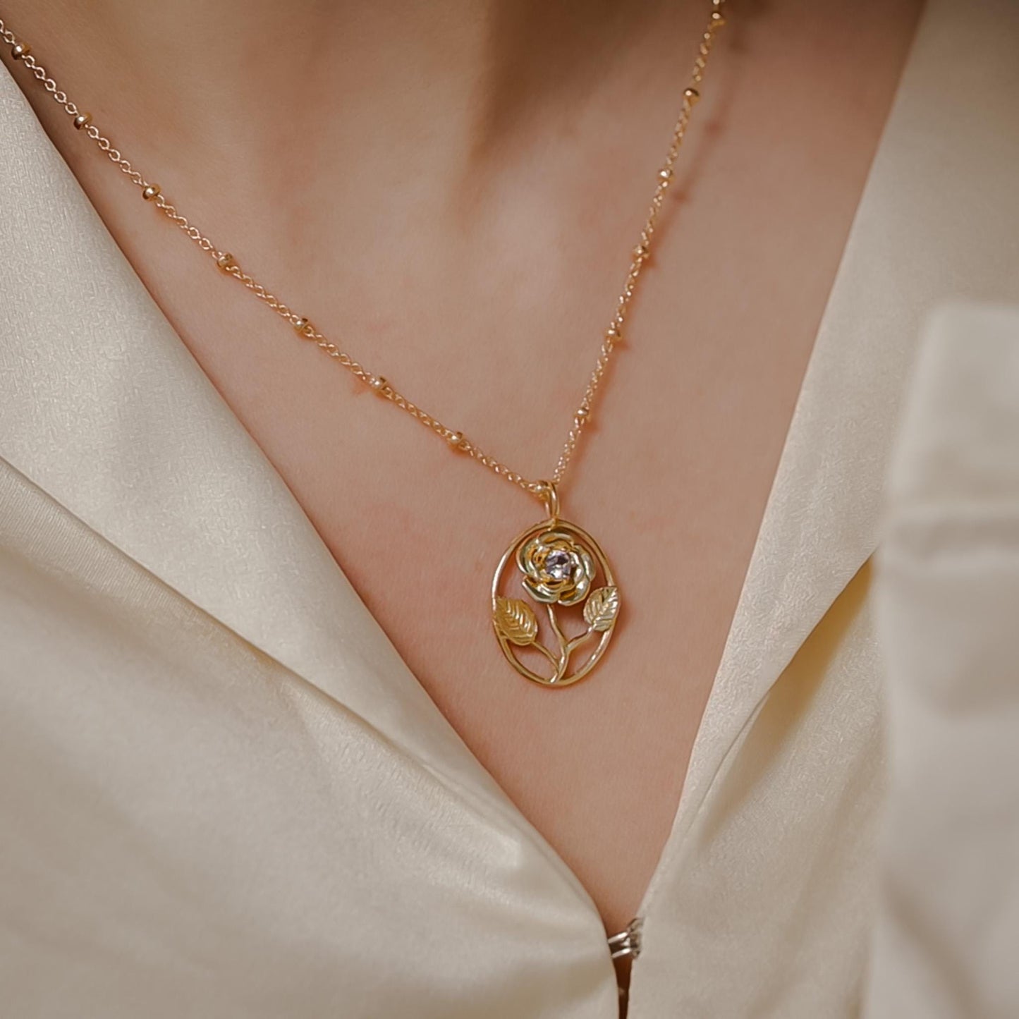 Rose Flower Necklace
