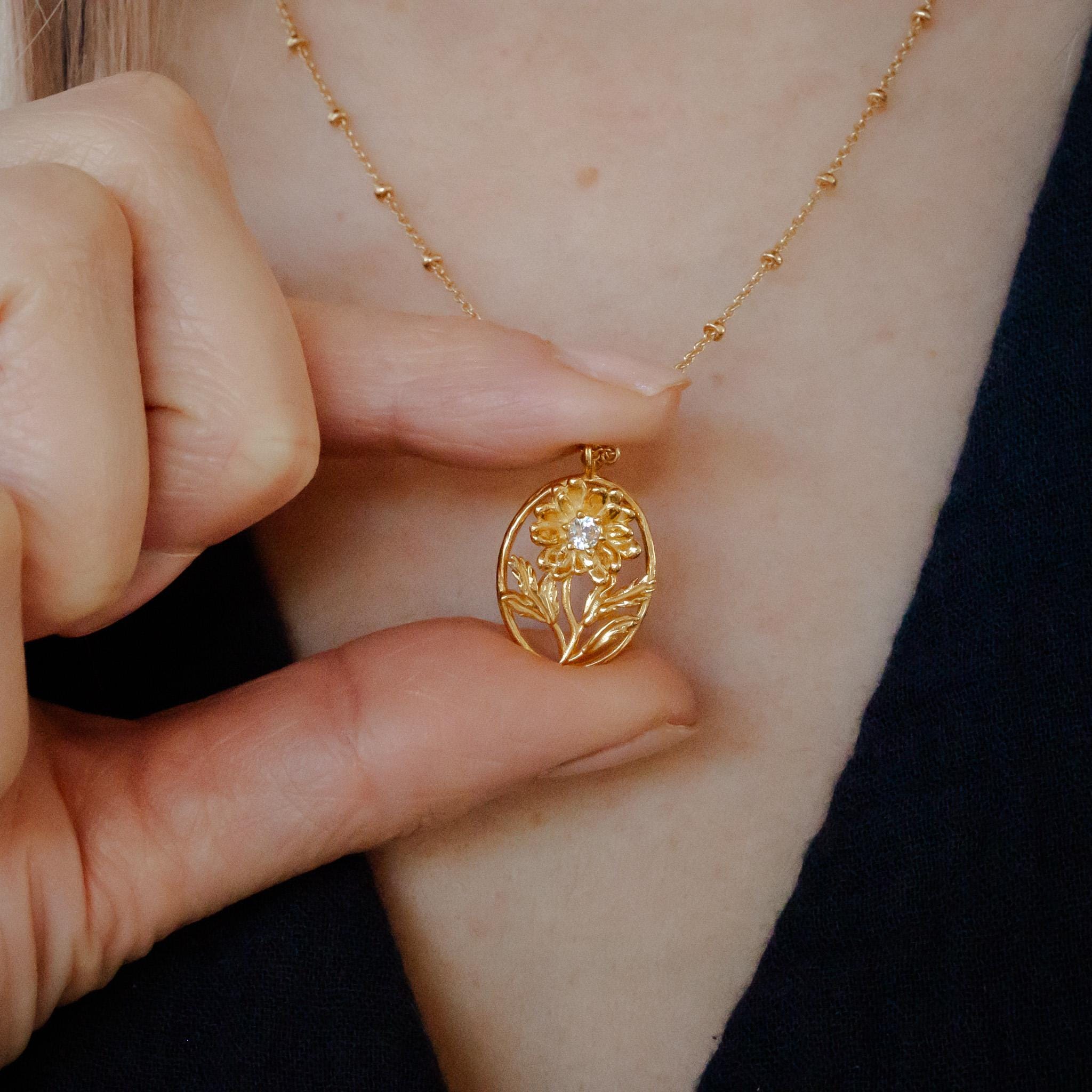 Daisy Necklace