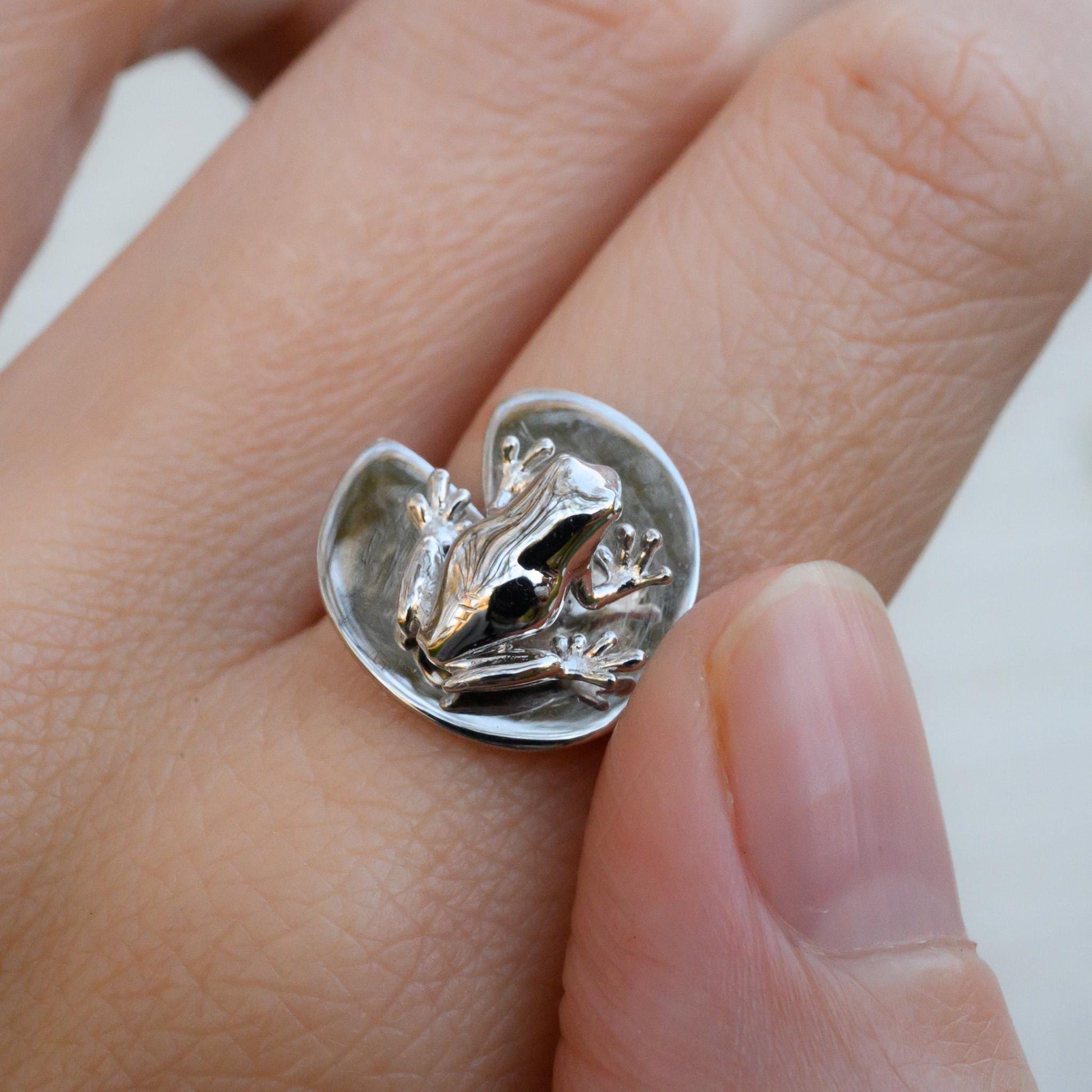 Frog and Lily Pad Fidget Ring